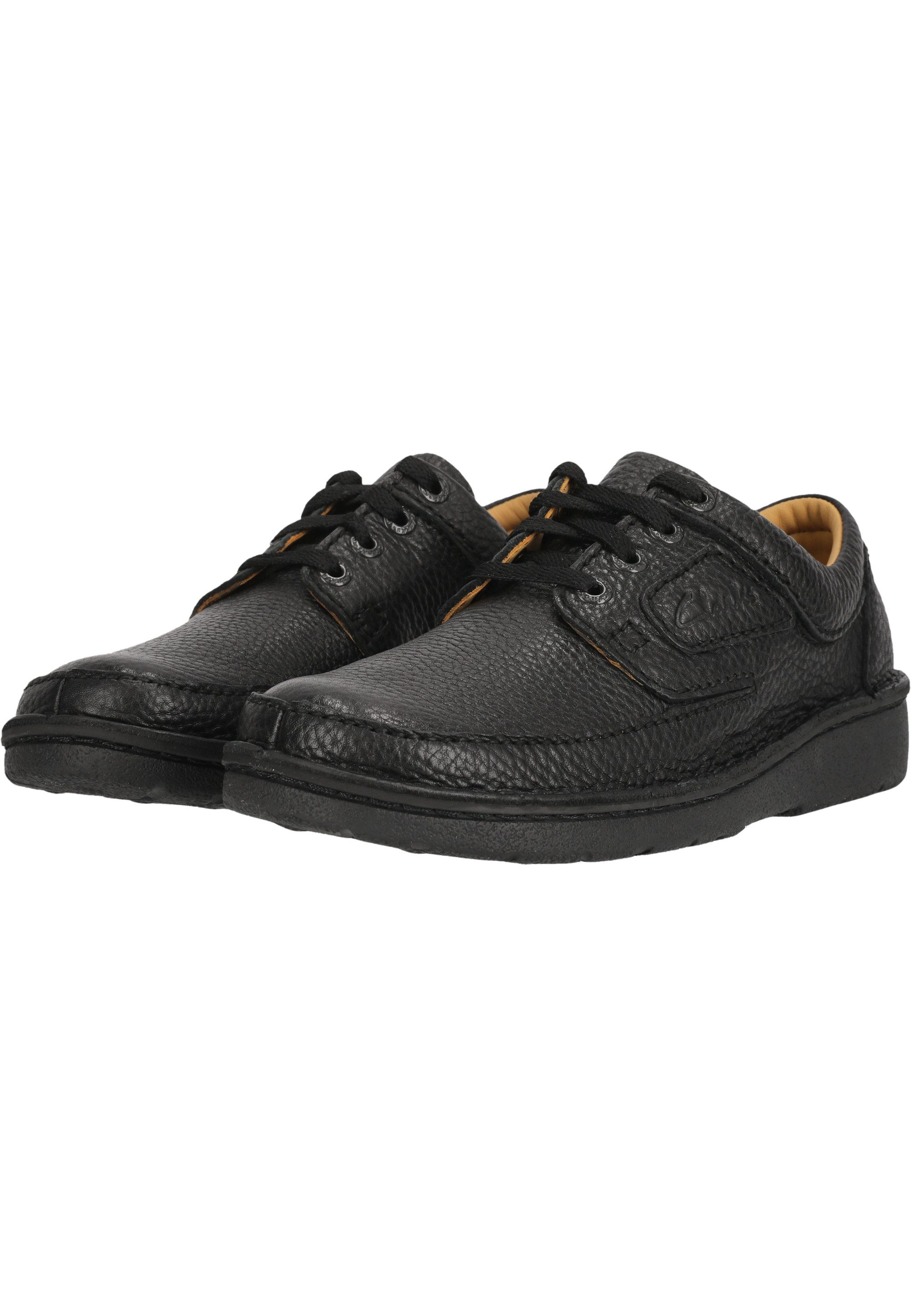 Clarks Nature X Ease Schnürschuh mit dämpfender Sohle