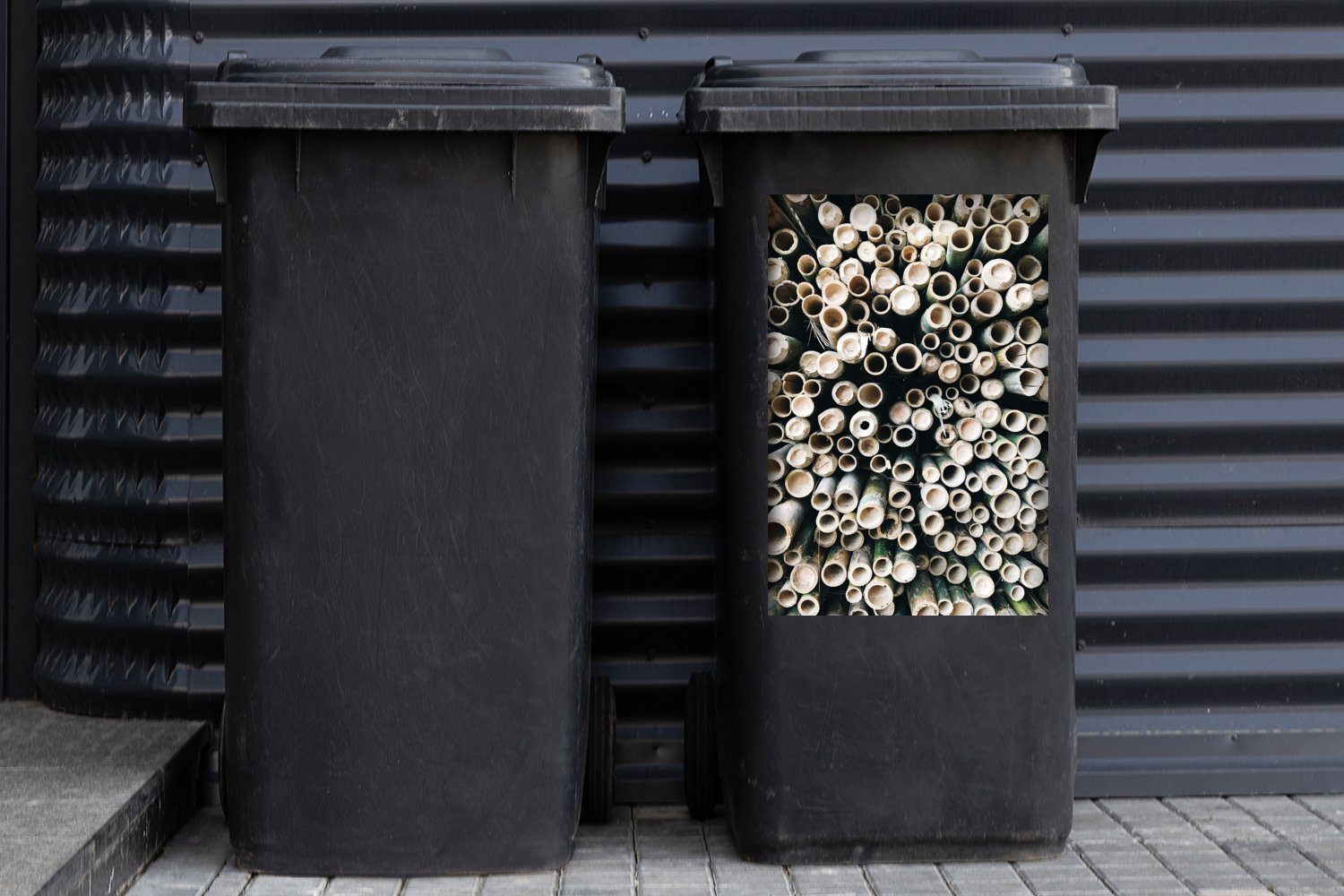 Bambus - Grün St), - Container, (1 MuchoWow Mülleimer-aufkleber, Abfalbehälter Sticker, Mülltonne, Tropisch Wandsticker