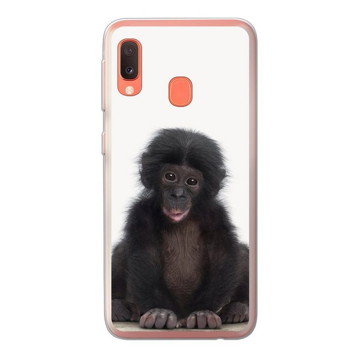 MuchoWow Handyhülle Kind - Affe - Schimpanse - Babytiere - Jungen - Mädchen Handyhülle Samsung Galaxy A20e Smartphone-Bumper Print Handy
