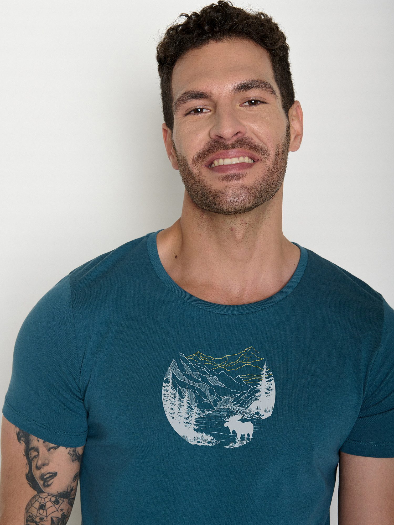 GreenBomb T-Shirt Guide Moose Creek (1-tlg., 1) klassischer Schnitt, tailliert, Rundhalsausschnitt, Bio-Baumwolle