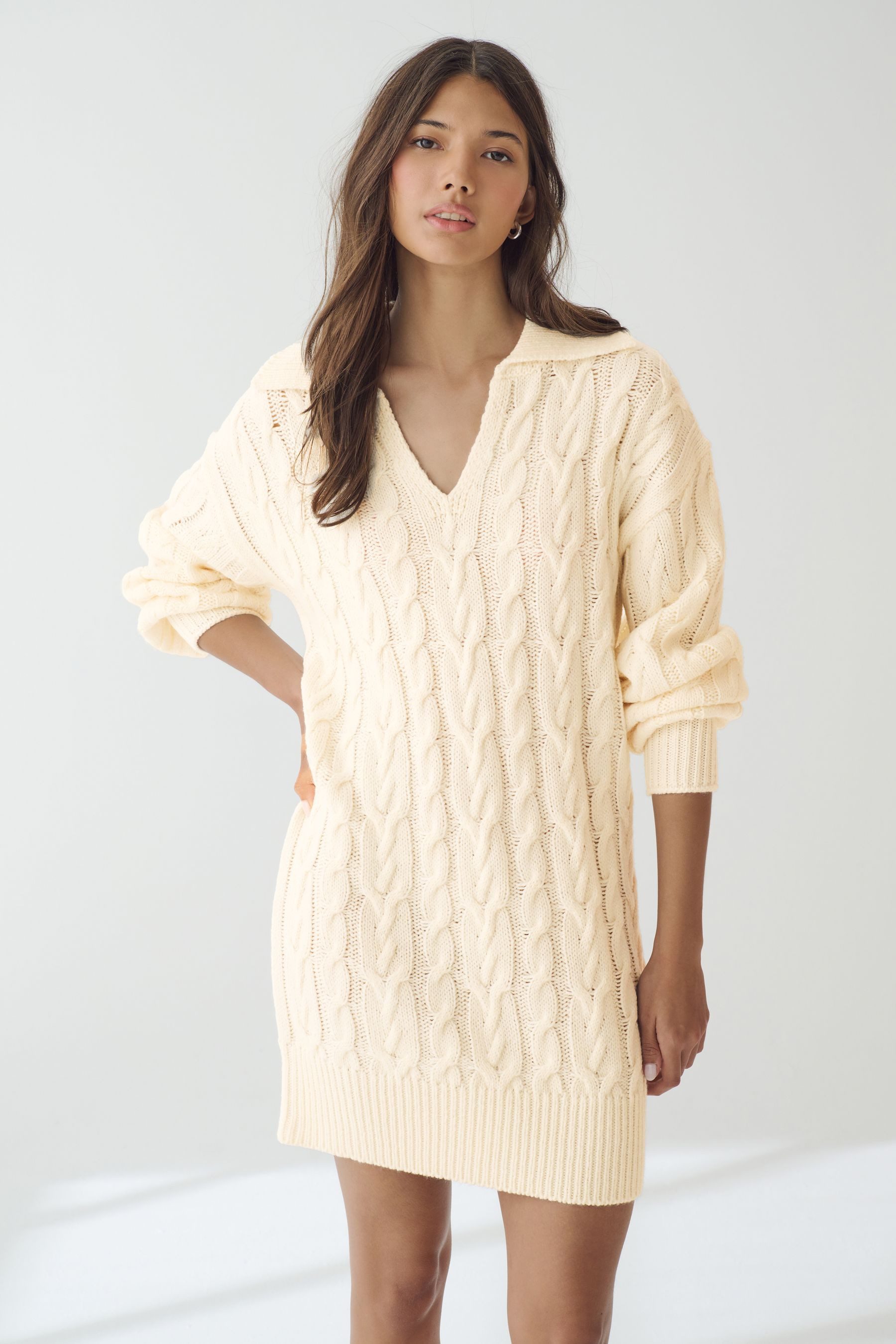 Next Minikleid Mini-Pulloverkleid mit V-Ausschnitt, Kurzgröße günstig online kaufen