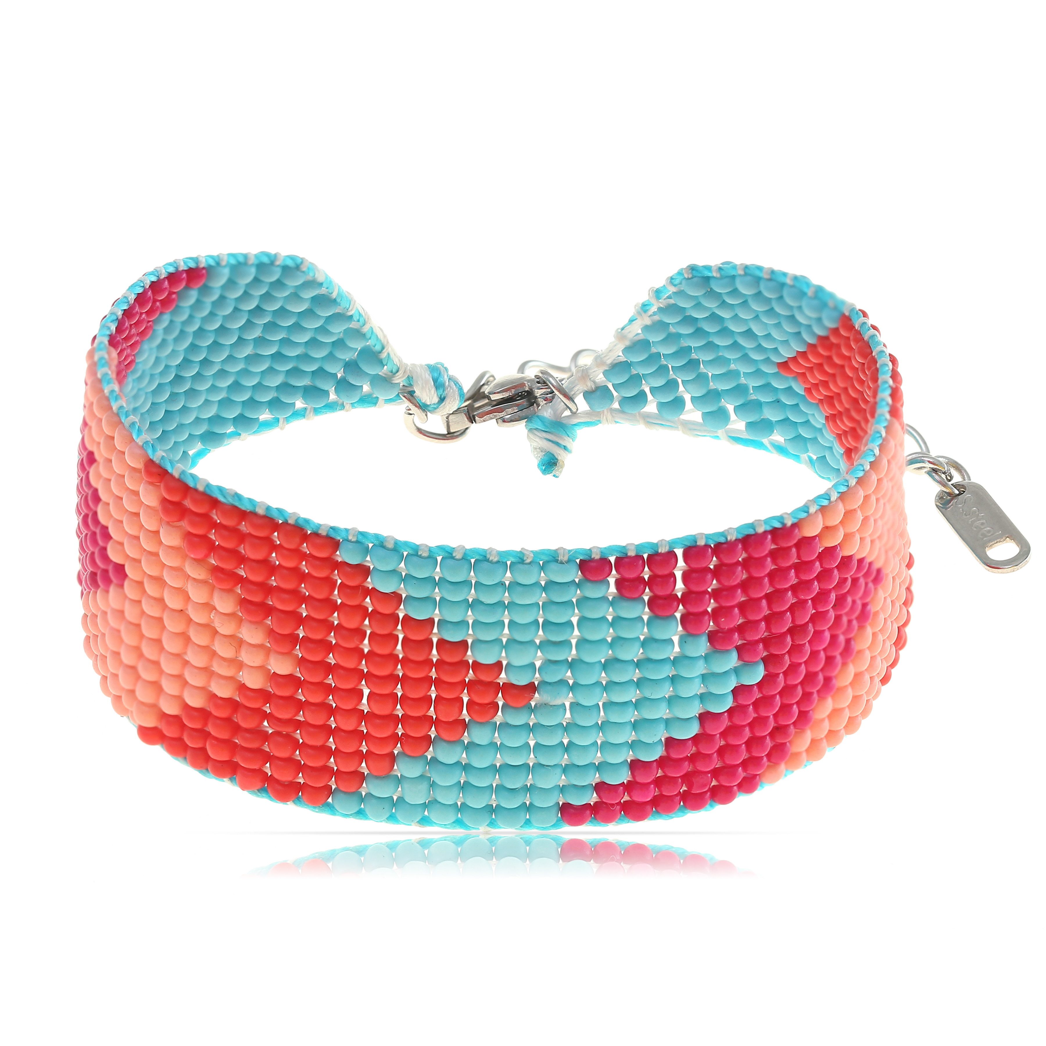 Made by Nami Perlenarmband Damen Armband bunt mit Perlen Wasserfest Boho-Stil, aus Perlen – sommerlich – mit Verlängerung