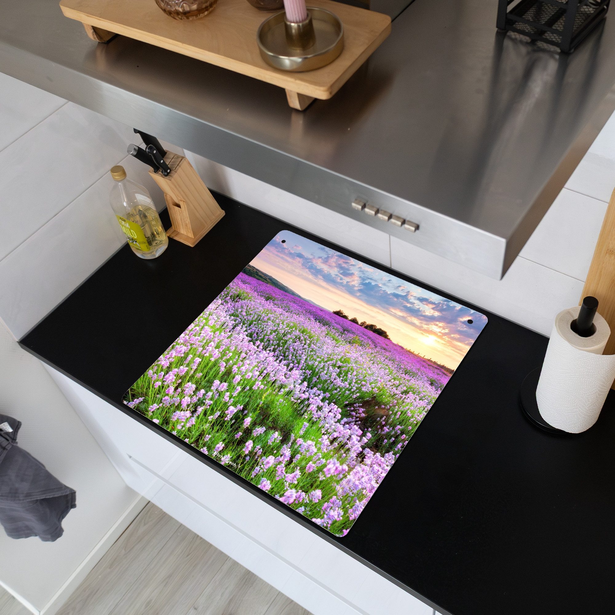 KitchenYeah Küchenrückwand Lavendel - Blumen - Lila - Blumenfeld, (1-tlg), Küche Herdabdeckung Ceranfeld Induktionsfeld Spritzschutz, 65x50 cm – Bild 2 von 5