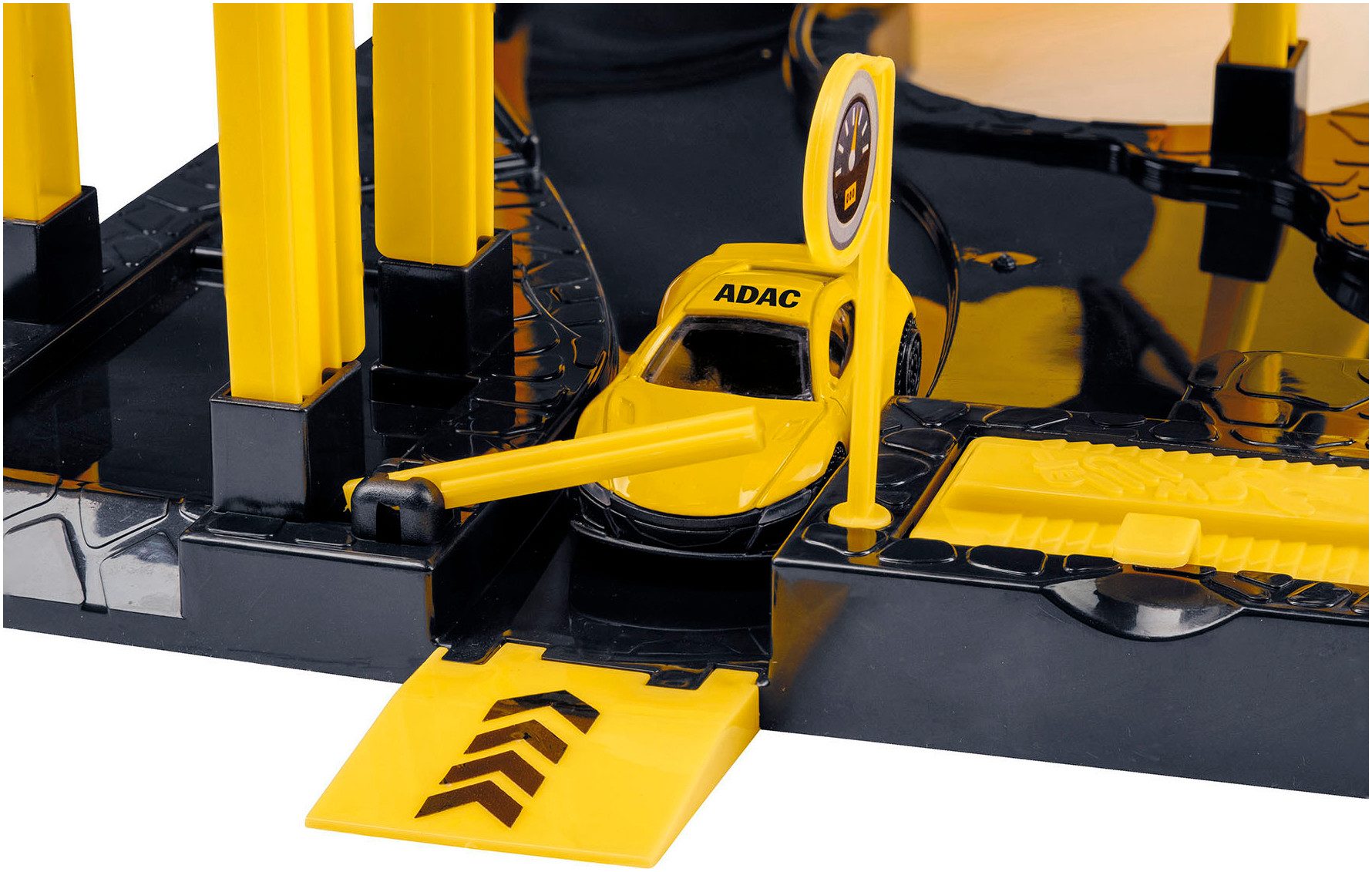 Happy People Spiel-Parkgarage ADAC