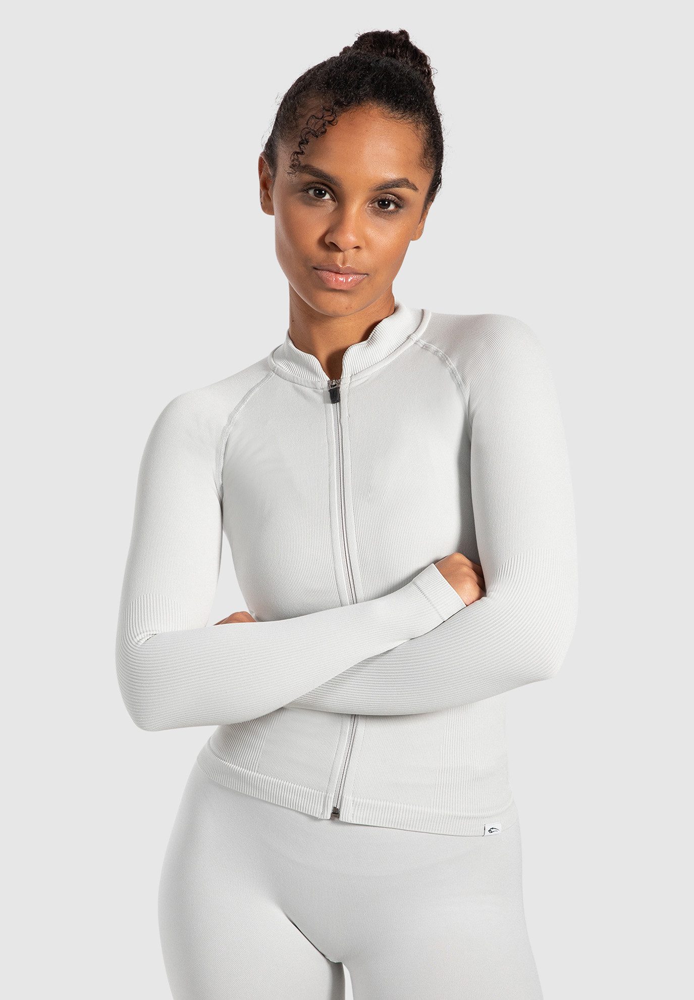 Smilodox Outdoorjacke Revia, Slim Fit Laufjacke mit Stehkragen & Daumenöffn günstig online kaufen