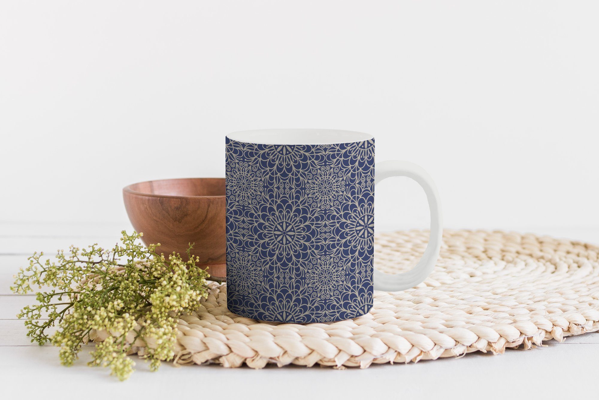 MuchoWow Kaffeetassen, Mandala Muster, Geschenk Tasse Blau Keramik, - Becher, Teetasse, - Teetasse,