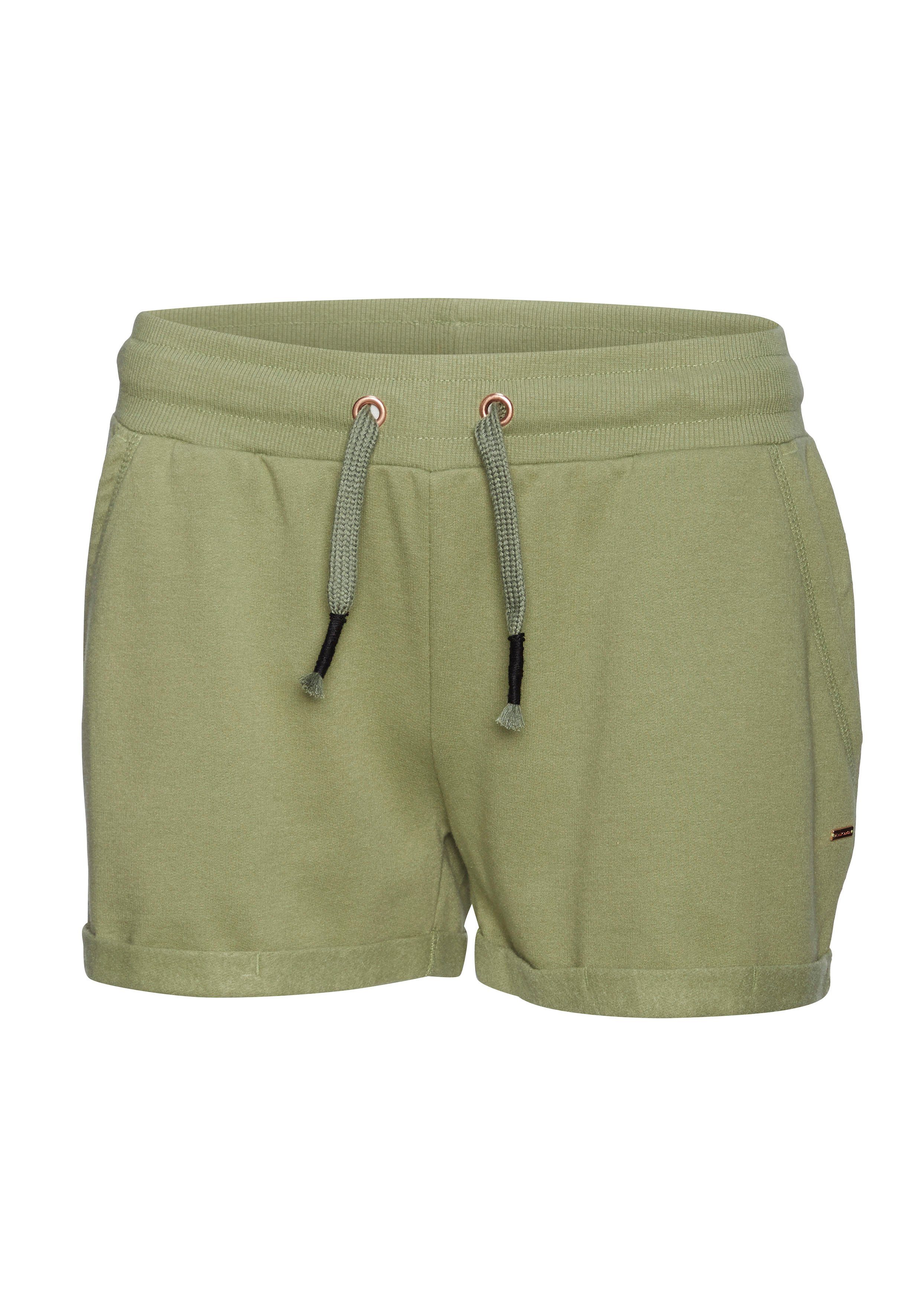 Loungeanzug LASCANA Eingrifftaschen, Relaxshorts mit khaki seitlichen