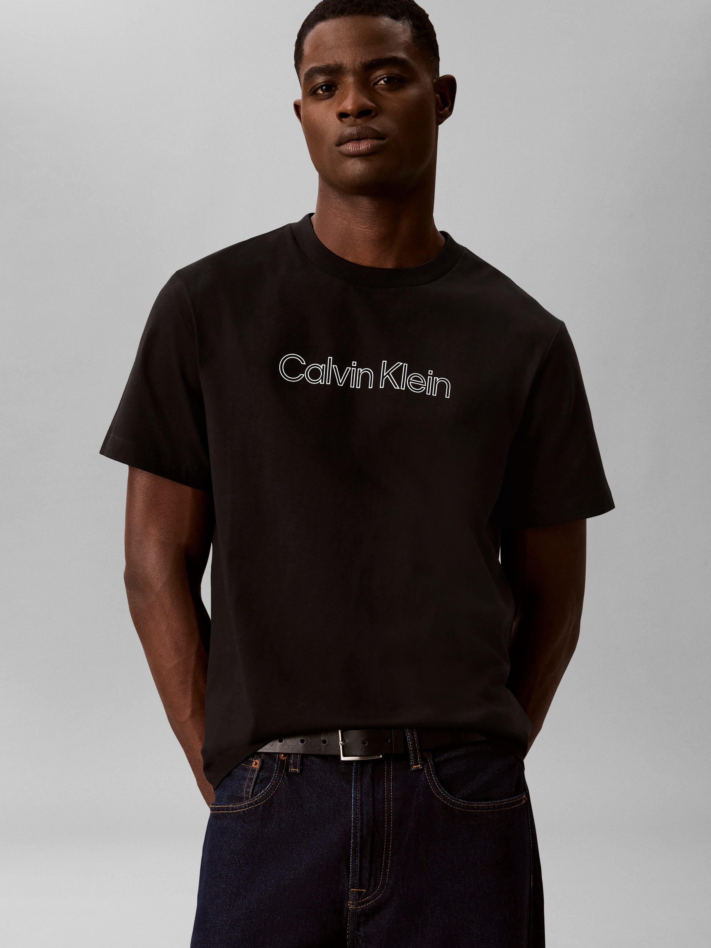 Calvin Klein Jeans T-Shirt Rundhalsausschnitt, reine Baumwolle, Logoschriftzug