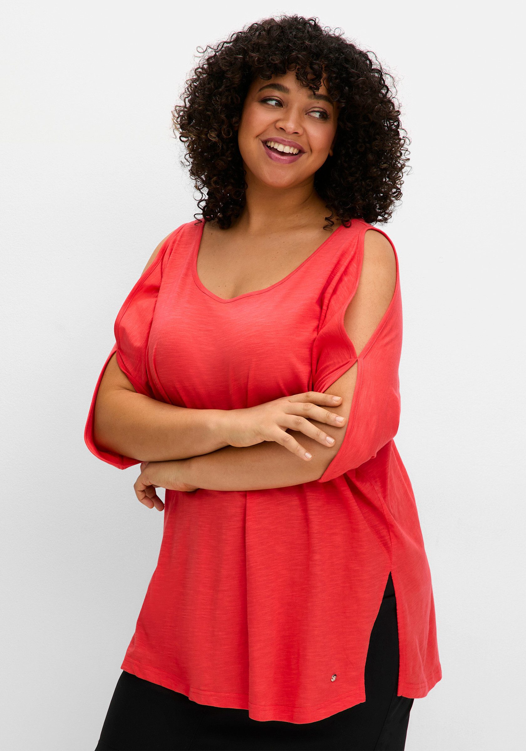 Sheego T-Shirt Fledermausshirt . mit geschlitzten Fledermausärmeln günstig online kaufen