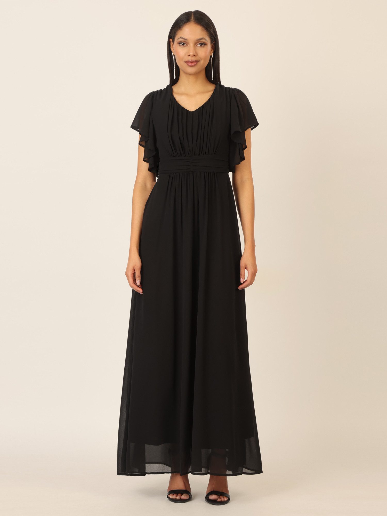 Apart Abendkleid aufwendig gearbeitet mit drappierten Einsätzen günstig online kaufen