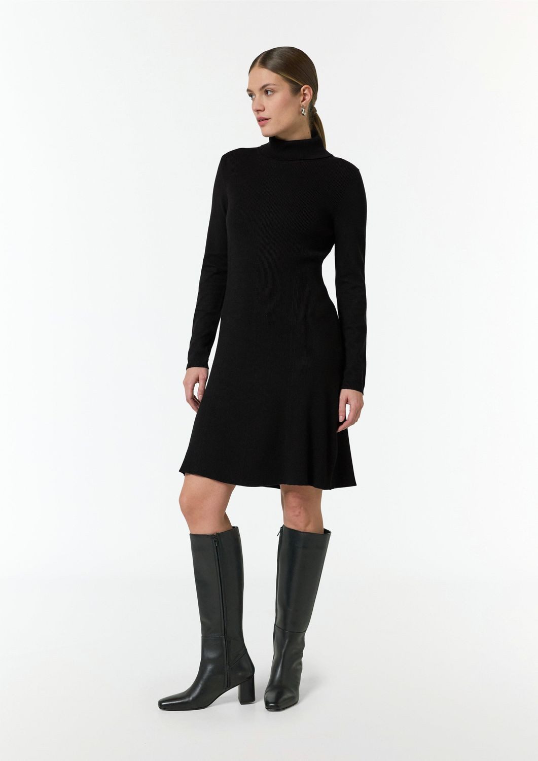 comma Shirtkleid Midikleid (1-tlg) knielang, langarm, Rollkragen, tailliert günstig online kaufen