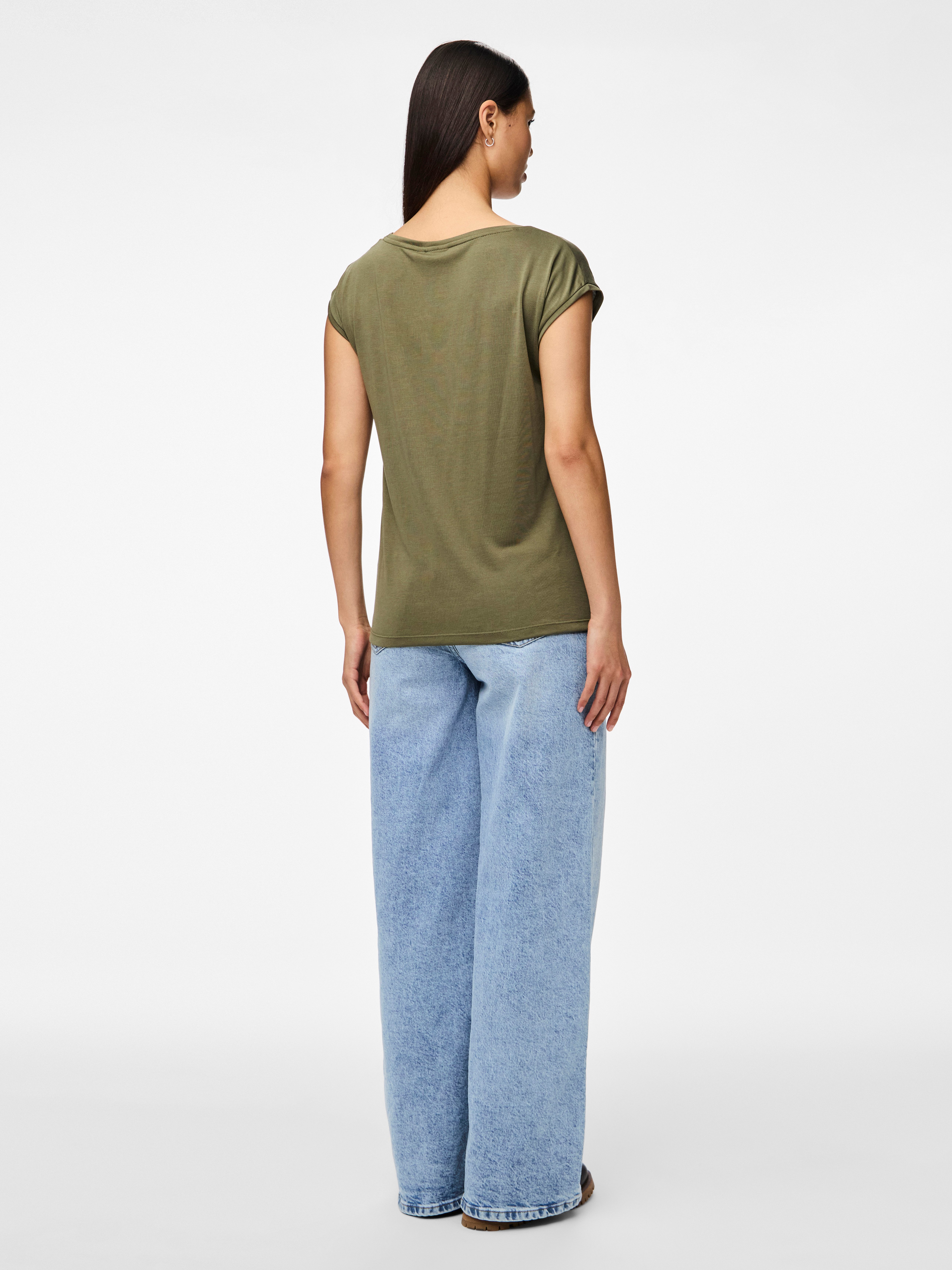 pieces Kurzarmshirt PCKAMALA TEE NOOS BC Materialmix, regular fit