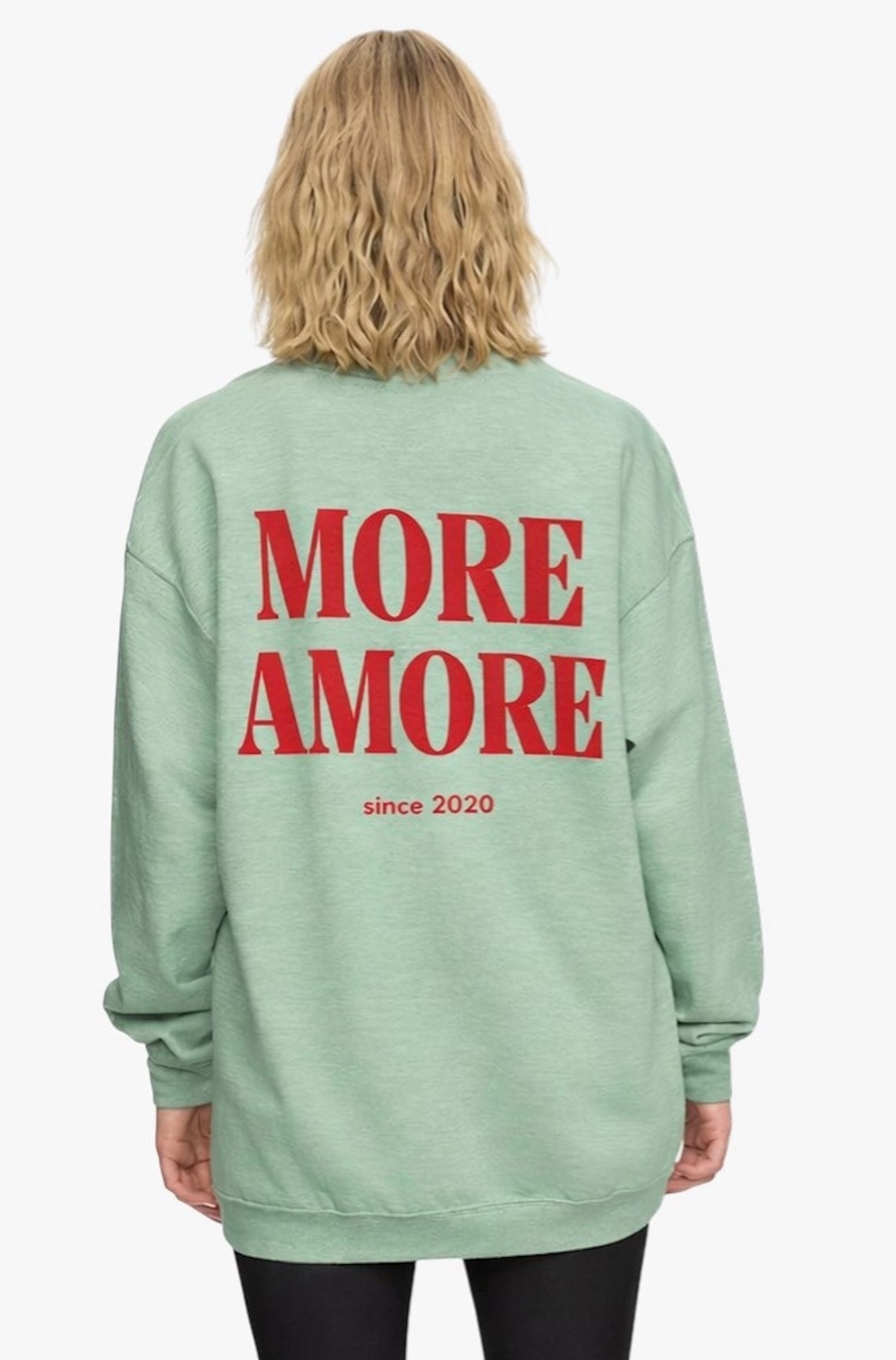 Worldclassca Sweatshirt Worldclassca Oversized Sweatshirt MORE AMORE Print Langarm Pullover Neue Kollektion - Stilvolle und gemütliche Casual Mode für Damen