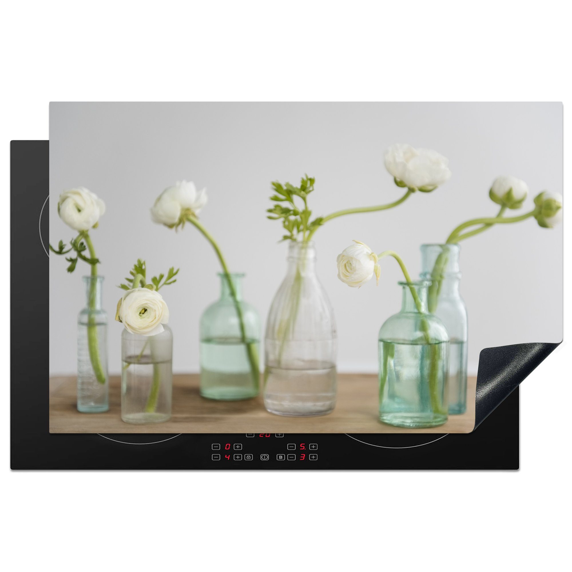 MuchoWow Herdblende-/Abdeckplatte Weiße Ranunkelblüten in Glasvasen, Vinyl, (1 tlg), 81x52 cm, Induktionskochfeld Schutz für die küche, Ceranfeldabdeckung