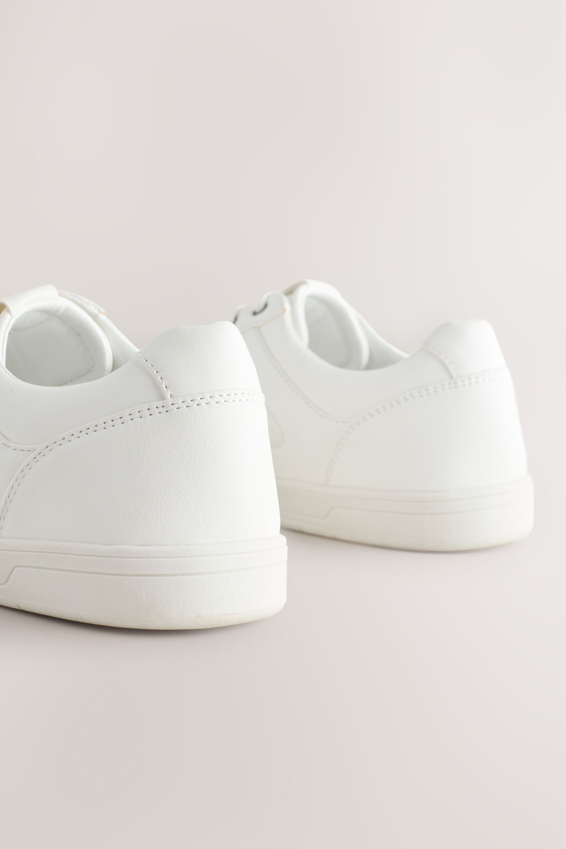 Next Lässig-elegante Sneaker Sneaker (1-tlg)