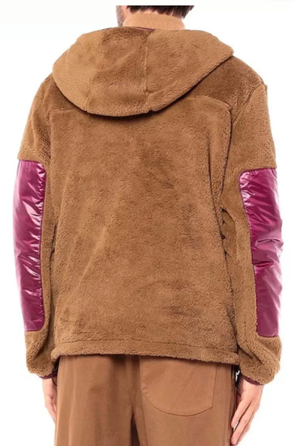 MONCLER Winterjacke Sherpa Popover Fleecejacke in Lammfell-Optik Unisex Aus hochwertigem Sherpa-Fleece in Lammfell-Optik