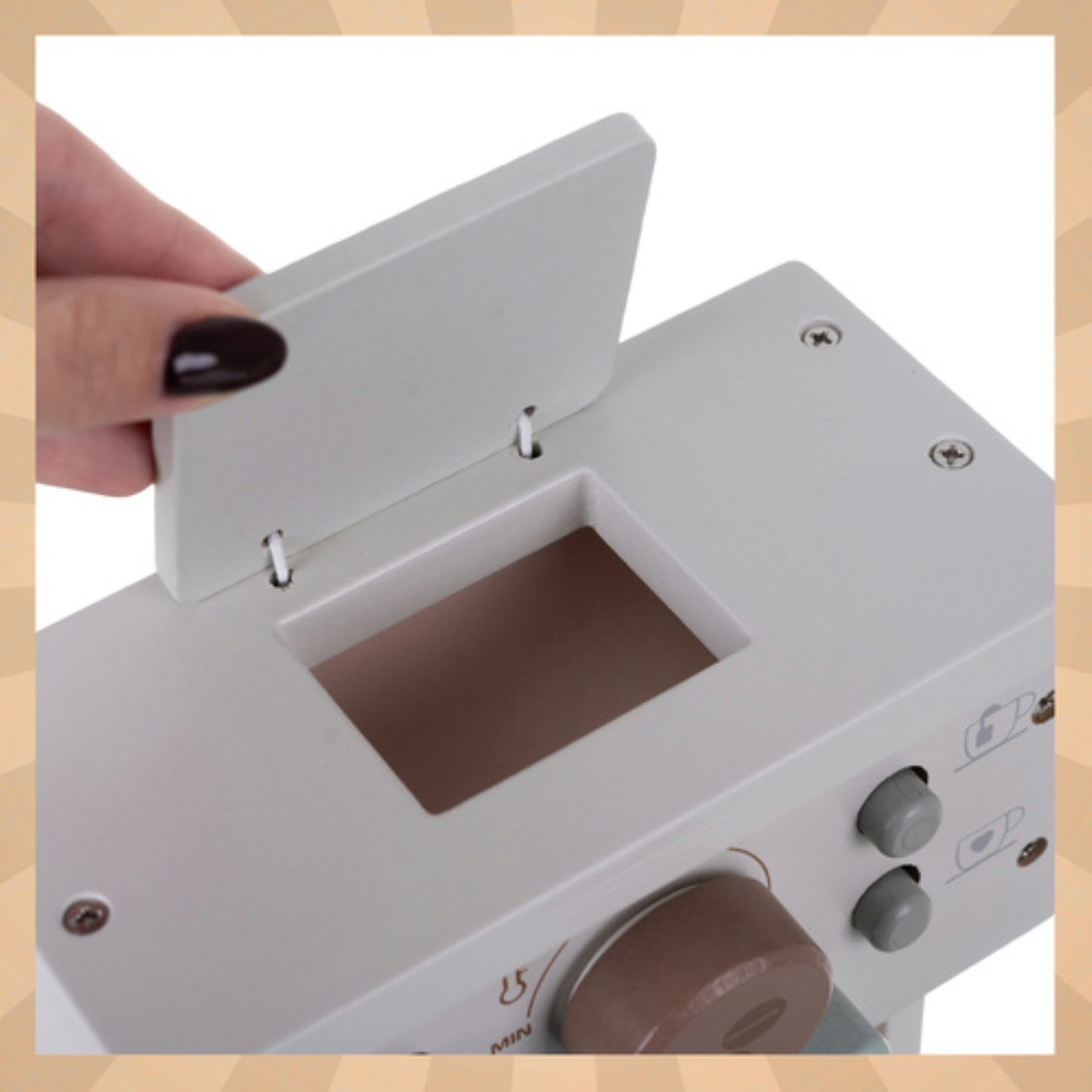 KRUZZEL Kinder-Kaffeemaschine Kaffeemaschine aus Holz für Kinder mit Zubehör Lernspielzeug Kücheset, (Kinderküchen Spielset Kaffeemaschine aus Holz mit Zubehör ab 3 Jahren, Holz Kaffeemaschine Spielset mit Tassen Milchkarton Kapseln für Kinder), Fördert Rollenspiel Fördert Fantasie Unterstützt Feinmotorik