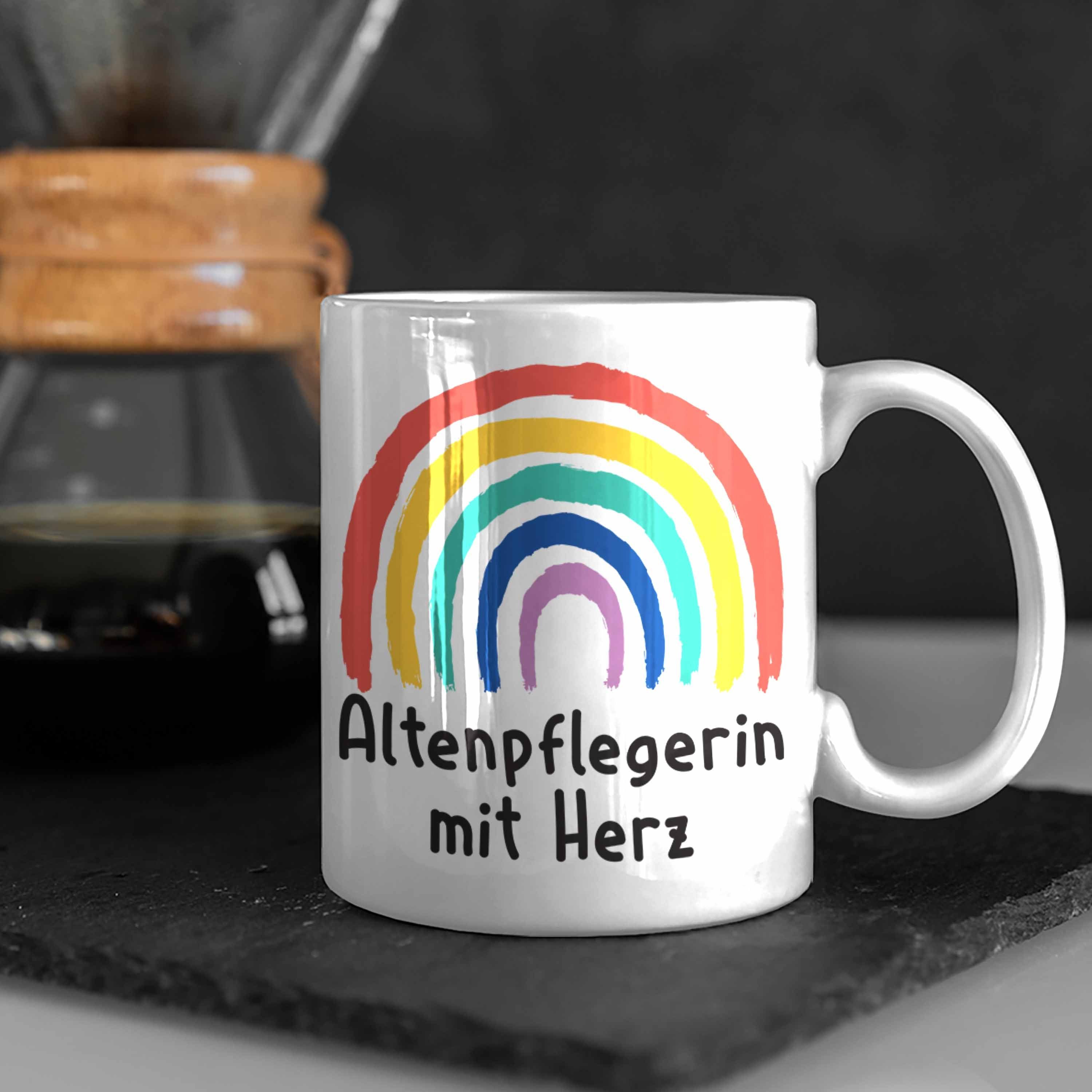 Altenpflegerin Geschenk Trendation Kaffeetasse Weiss Tasse - Trendation Tasse mit Herz mit Dankeschön Zubehör Spruch