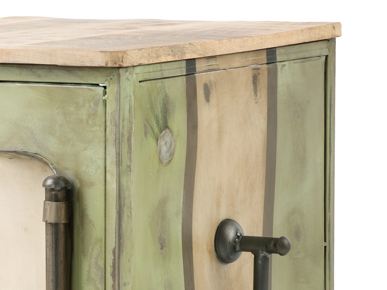 massivum Weinregal Barregal Gas Station