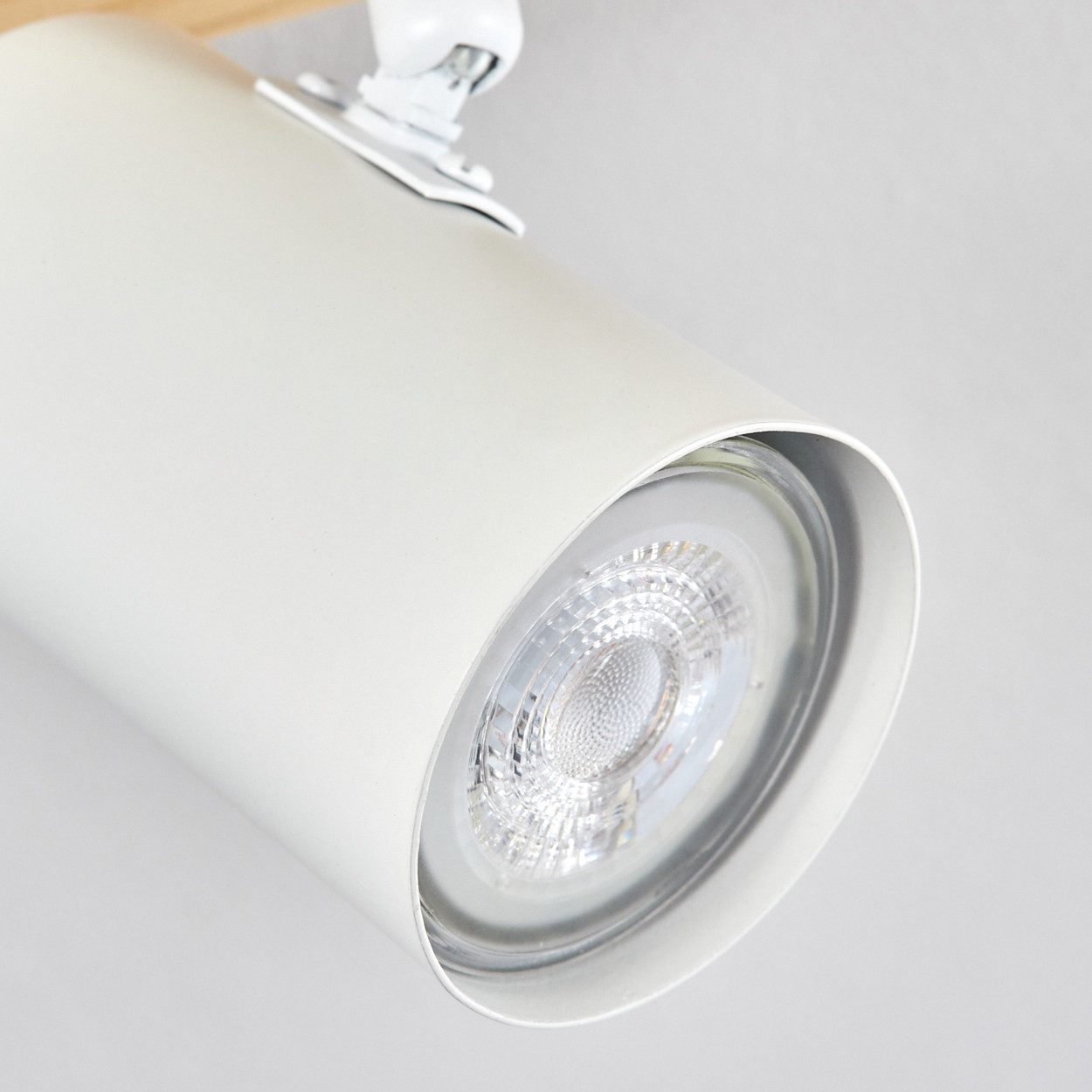 hofstein Deckenleuchte Deckenlampe aus Metall/Holz in Weiß/Naturfarben, ohne Leuchtmittel, Deckenleuchte im Boho-Design mit verstellbaren Schirmen, 4 x GU10