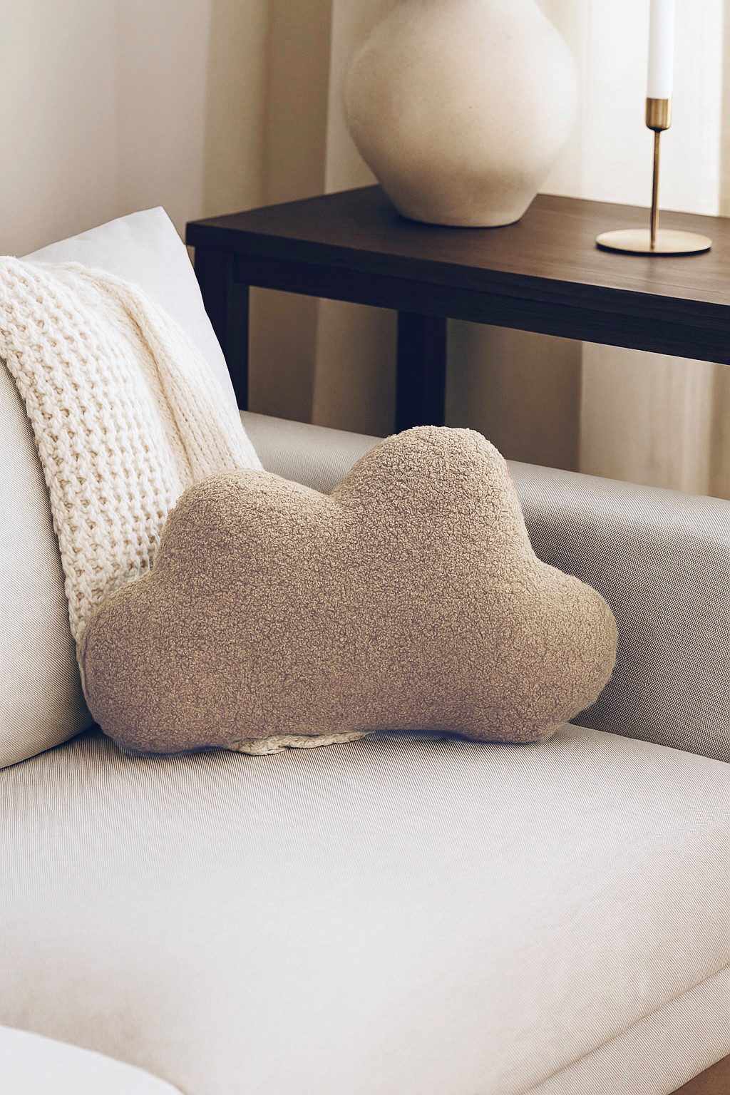 BABEES Dekokissen DEKOKISSEN Boucle Kuschelkissen Herz Wolke GROß 40x25, XXL 60x35 cm, Wolkenkissen Deko Kissen Geschenk Baby Kinderzimmer Babyshower