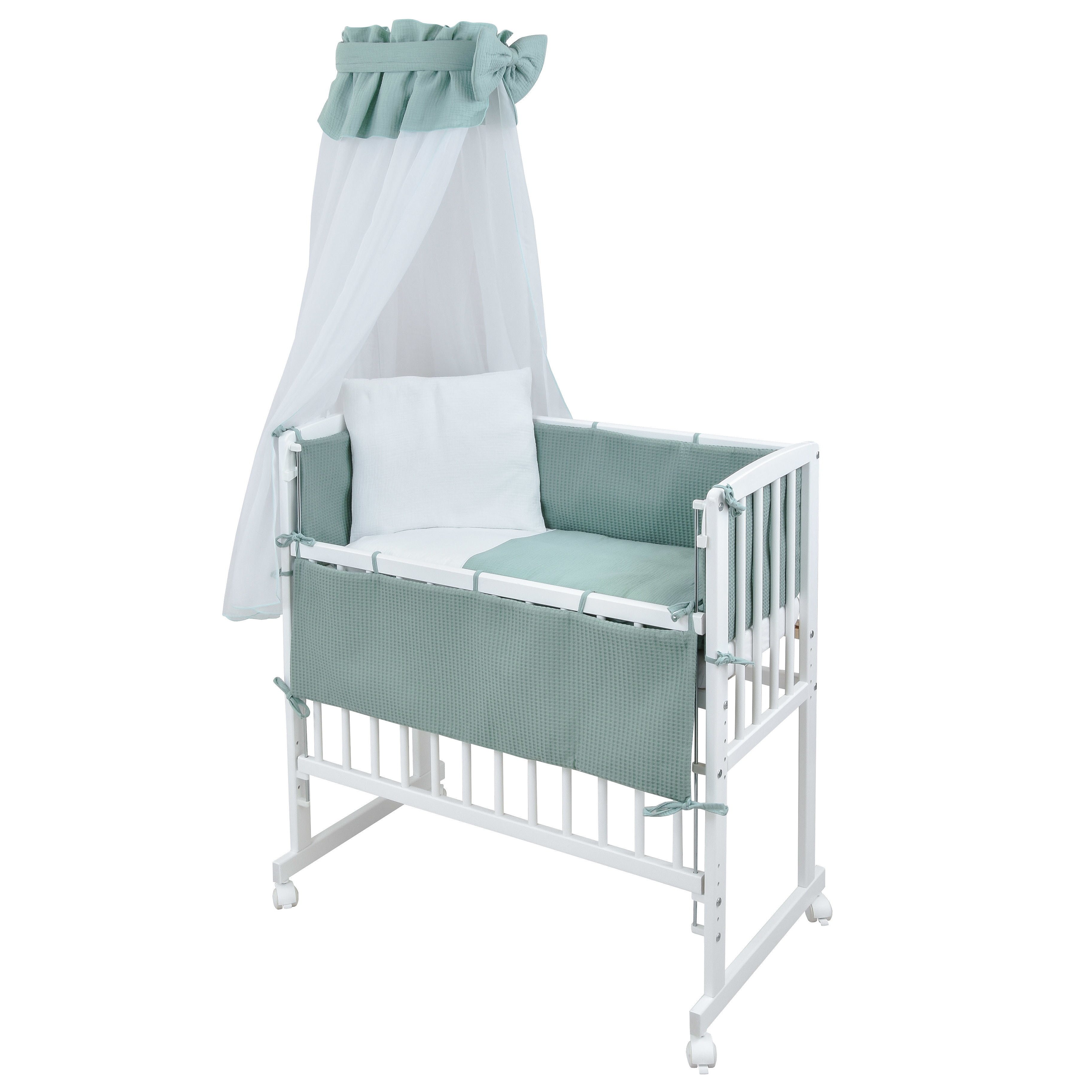 Baby-Delux Stubenbett Beistellbett Komplettset Waffelpique Musselin, Stillbett 90x40 weiß höhenverstellbar, Matratze inkl. komplett Set