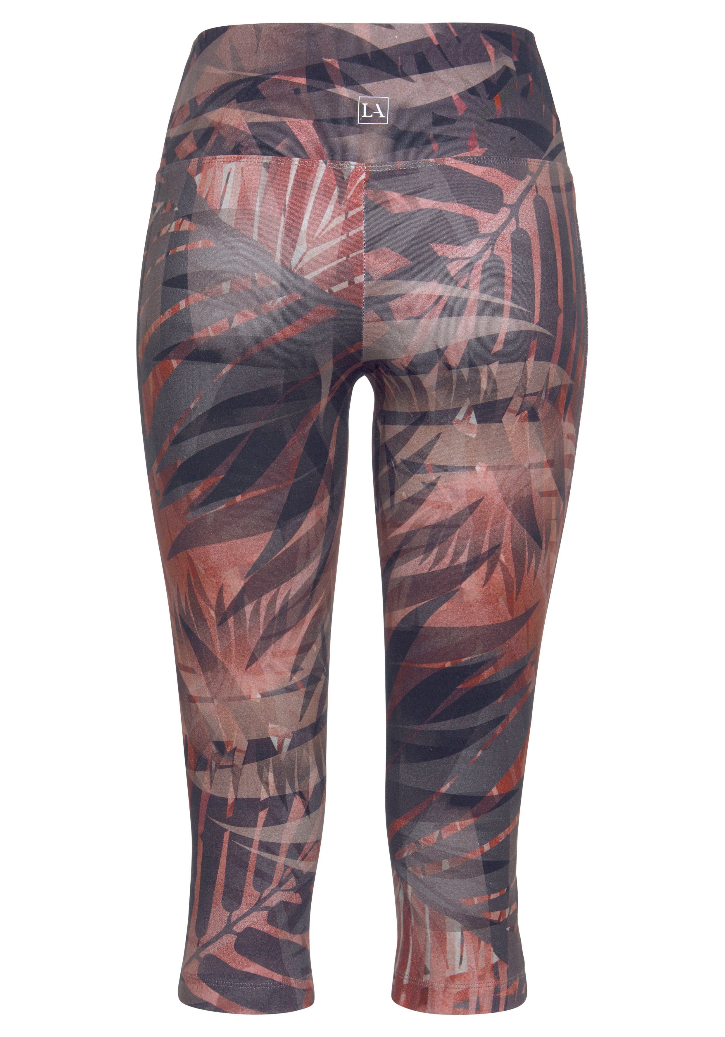 LASCANA ACTIVE Caprileggings Tropical mit abstraktem Palmenprint