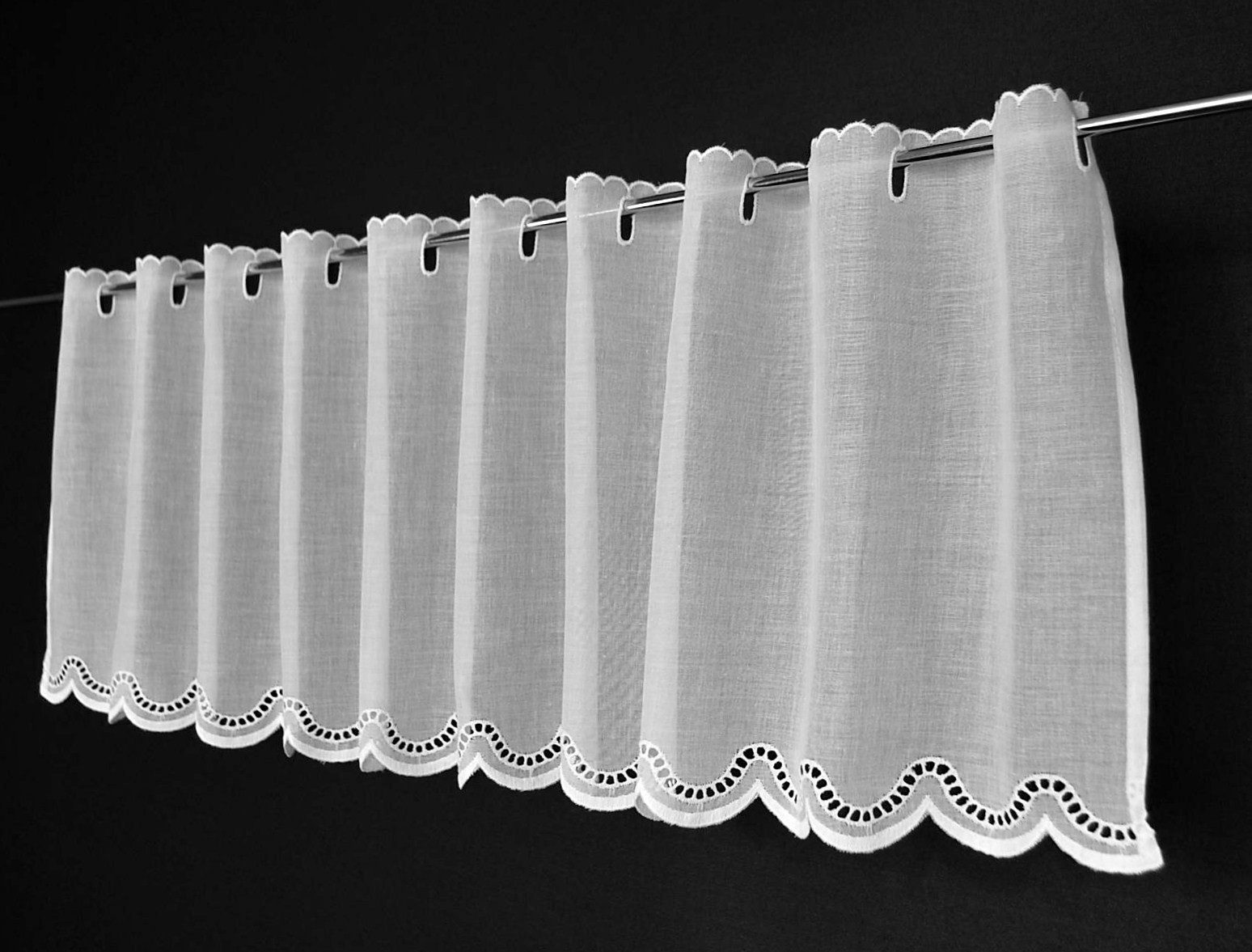 Gardinen Kranzusch Scheibengardine Batist gebogter Abschluss (1 St), Stangendurchzug, transparent, Stablöcher,transparent,verschiedene Höhen, Breiten
