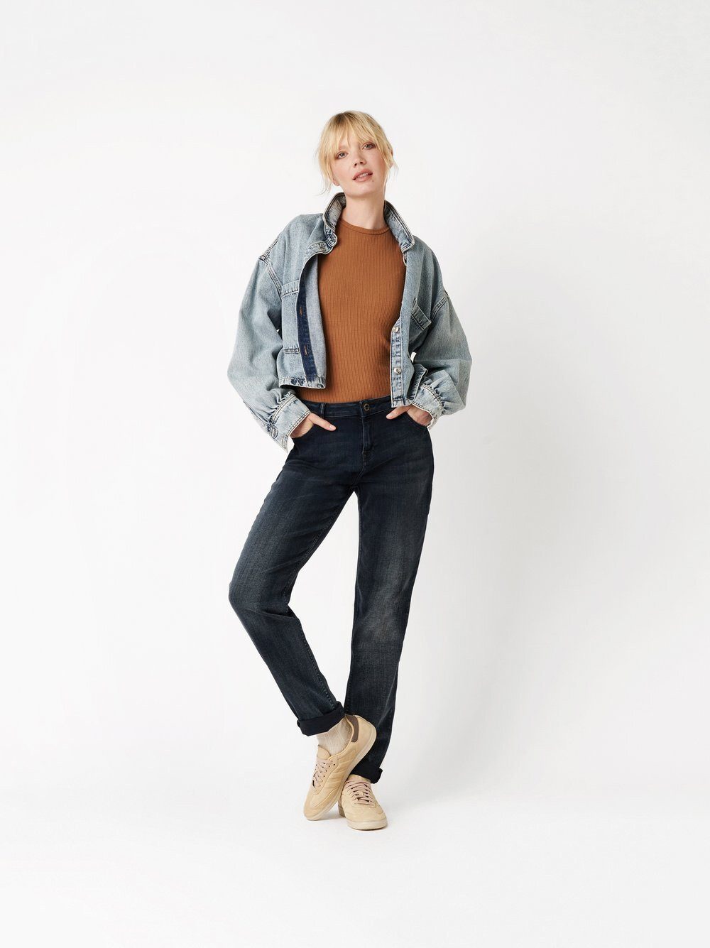 ROSNER Girlfriend-Jeans Masha Straight (1-tlg) mit doppelter Hinterhosentasche