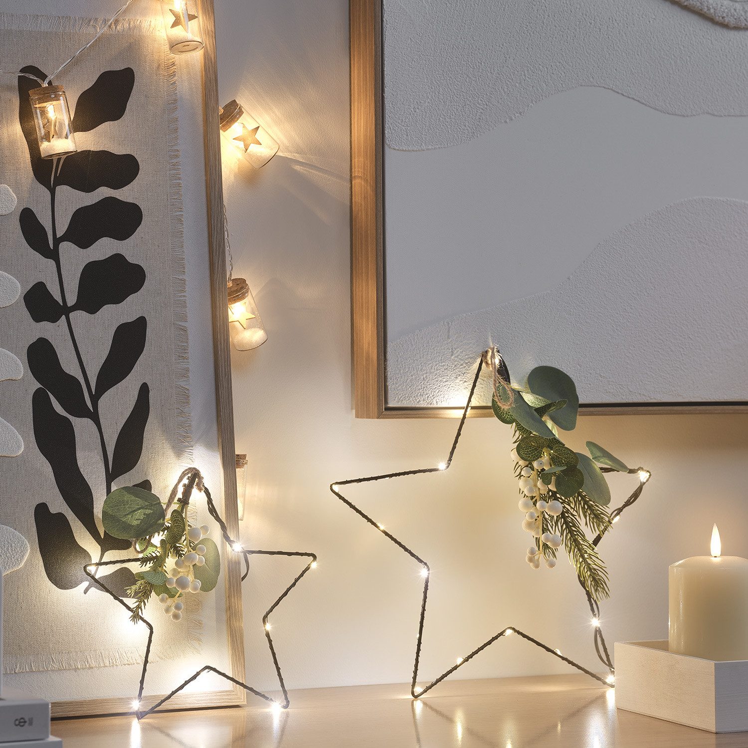 Lights4fun LED Dekolicht 2er Set LED-Sterne mit Blättern zum Aufhängen