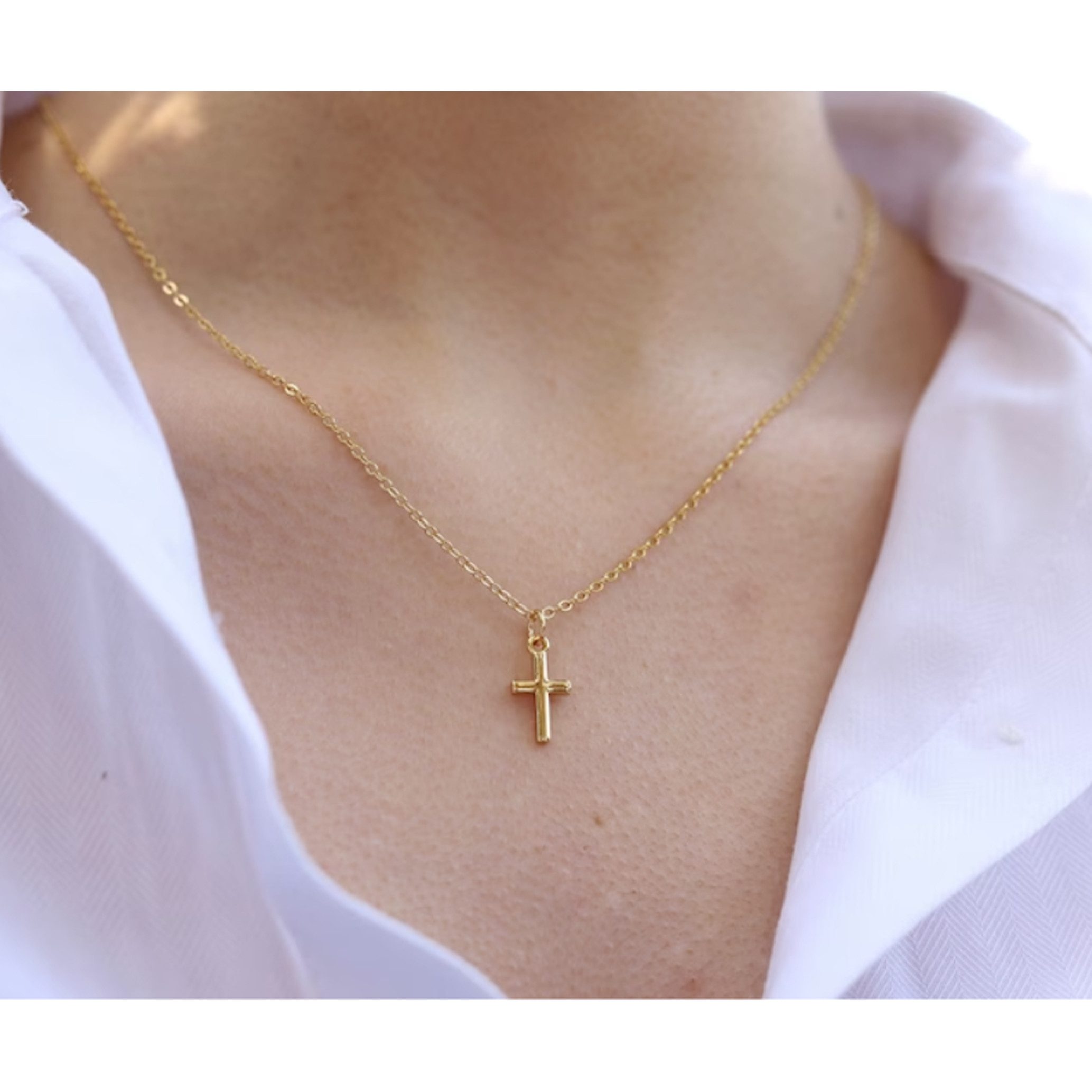 GOLDEN Kreuzkette Kleine Kreuz Halskette, 14K Gold Christian Kreuz Anhänger günstig online kaufen