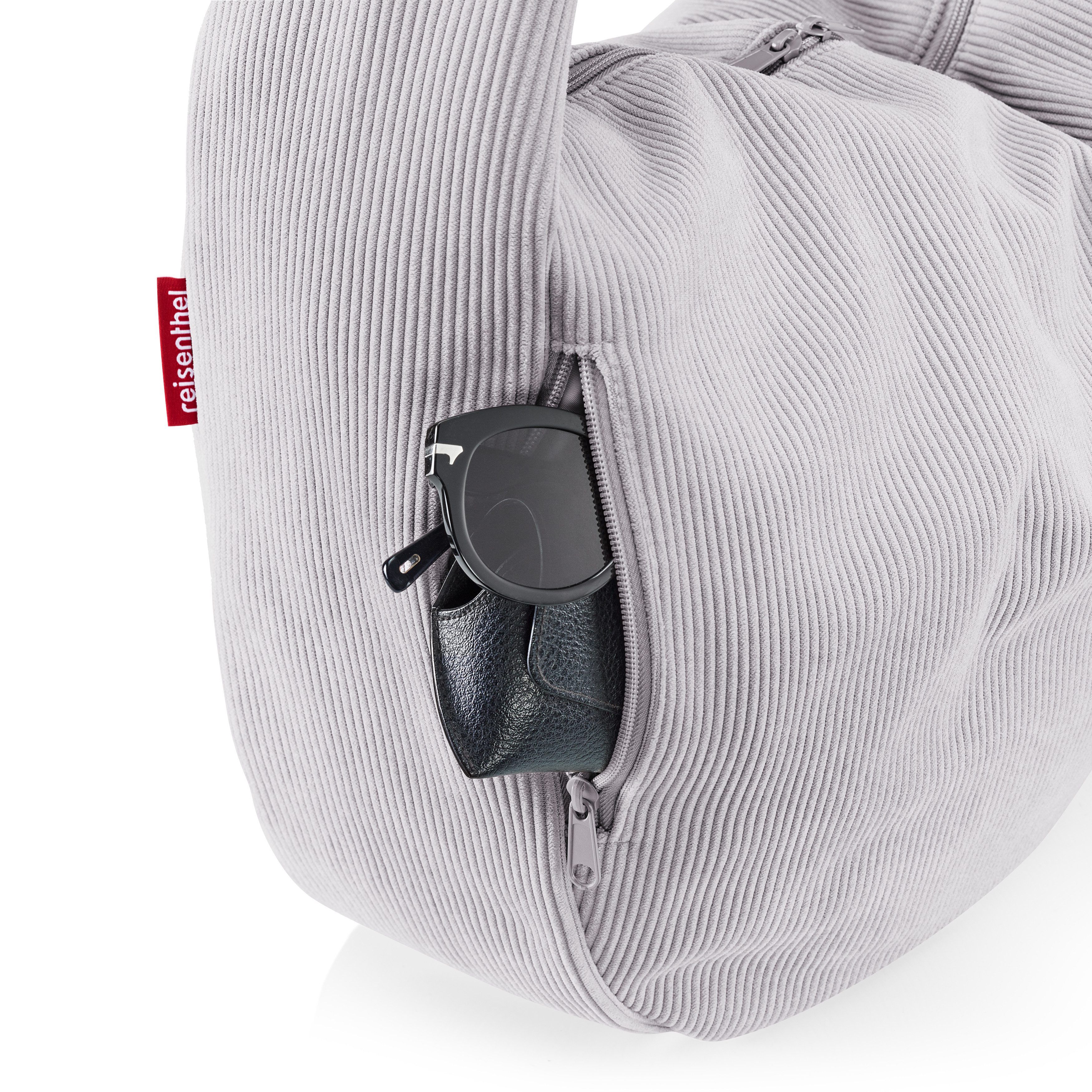 REISENTHEL® Schultertasche moonbag 24 Liter, kleines Steckfach Innen und Außen - kleine Reißverschlusstasche Außen – Bild 5 von 5