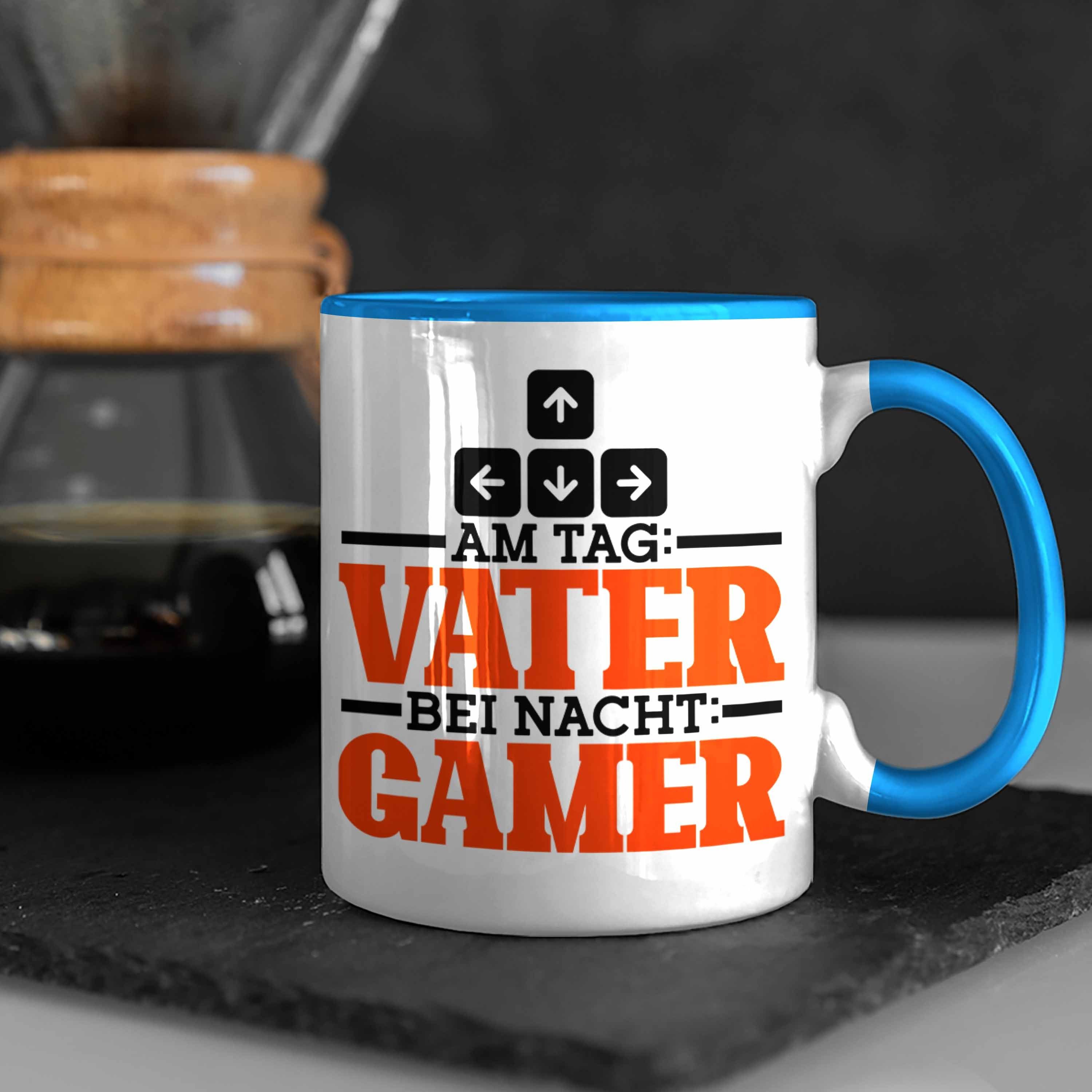 Trendation Tasse Tasse Vatertag Blau Lustiges "Am Geschenk Bei Tag Nacht Vater Gamer" für Ga