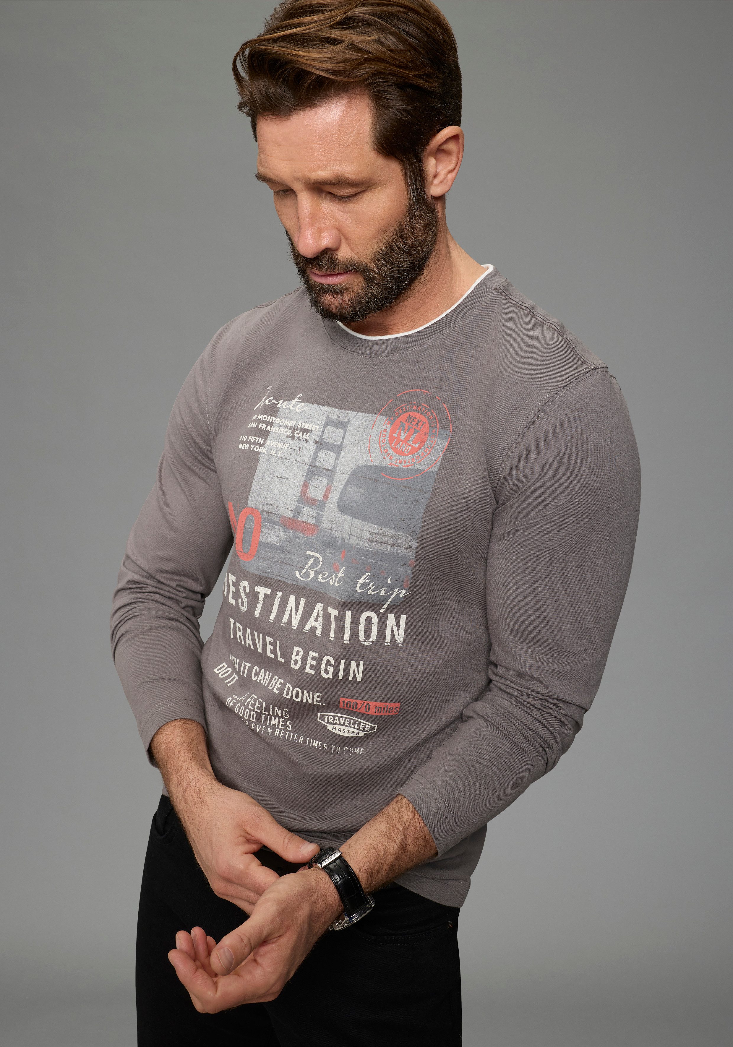 Man's World Langarmshirt neue Farbe! Langarm, bedruckt, Rundhalsausschnitt, aus 100% Baumwolle
