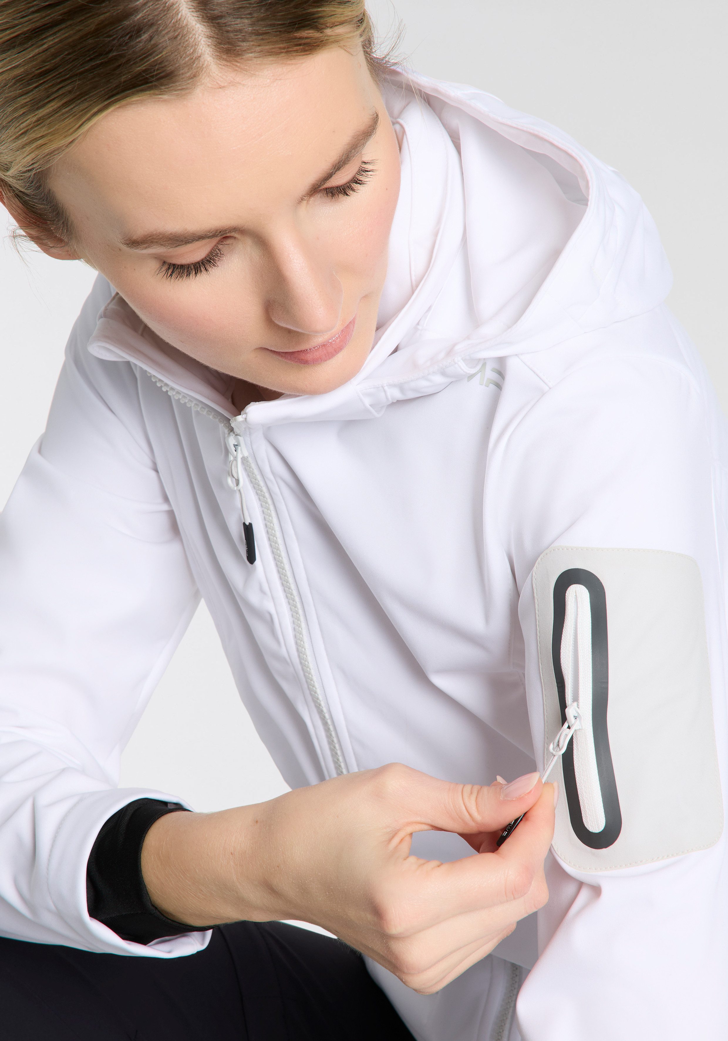 CMP Softshelljacke Atmungsaktiv & Windabweisend & Wasserabweisend & Leichtes Material