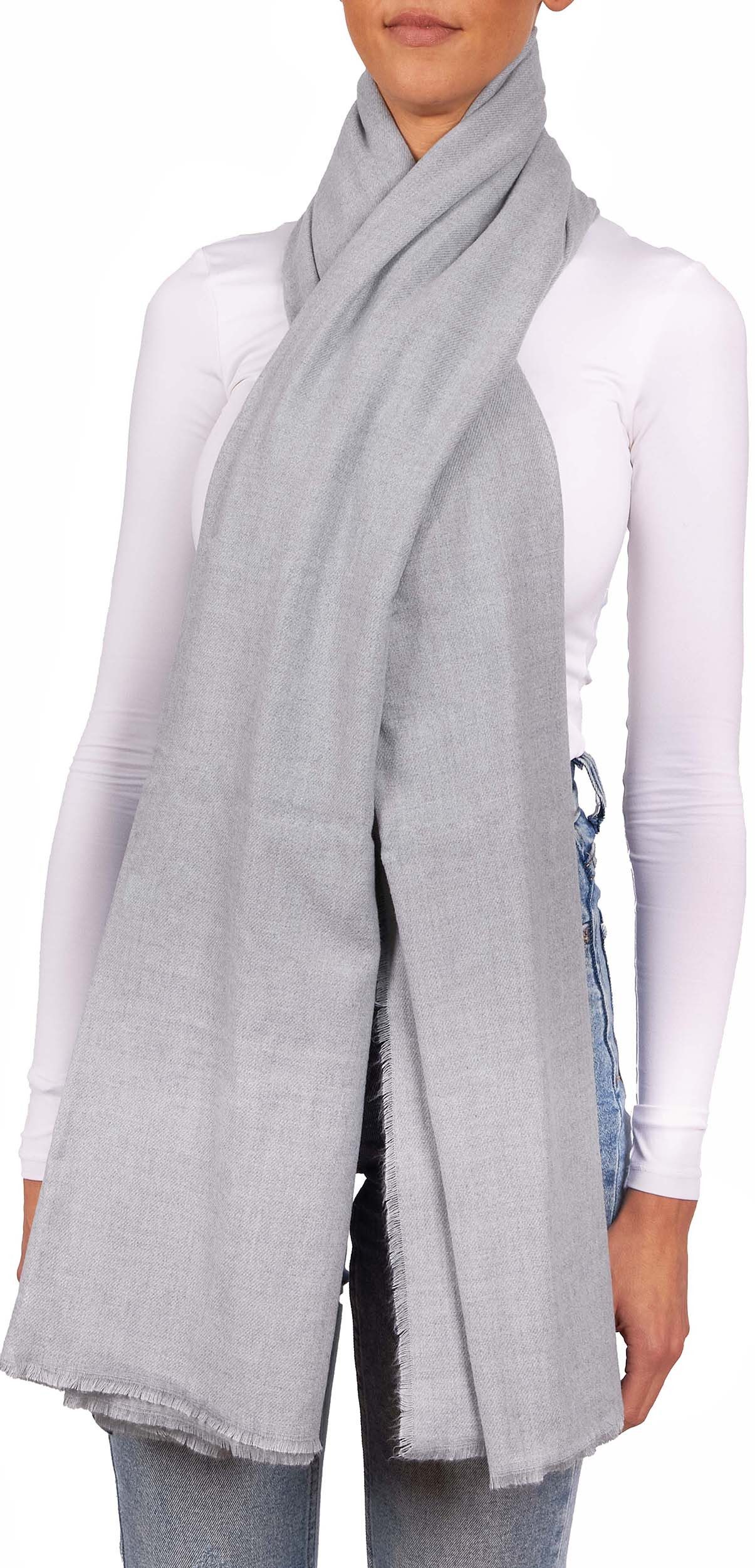 BRUBAKER Schal Cashmirillo - Übergroßer Schal für Damen und Herren, (100 x 200 cm - Warm und Kuschelig, 1-St. Deckenschal für Herbst/Winter), Winterschal für weiches Kaschmir-Gefühl - Unifarben