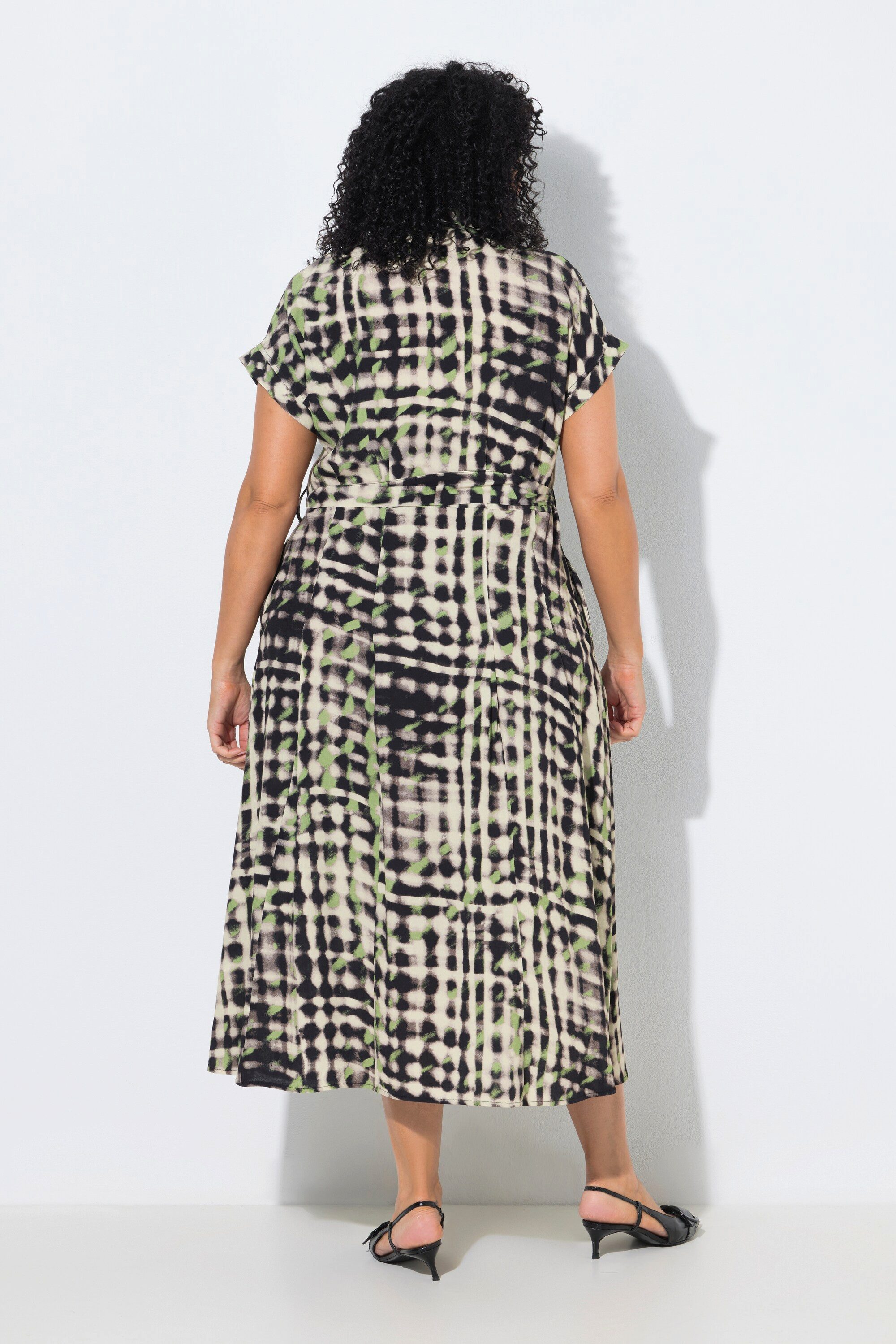 Ulla Popken Maxikleid Maxikleid Hemdkragen Bindegürtel Brusttaschen
