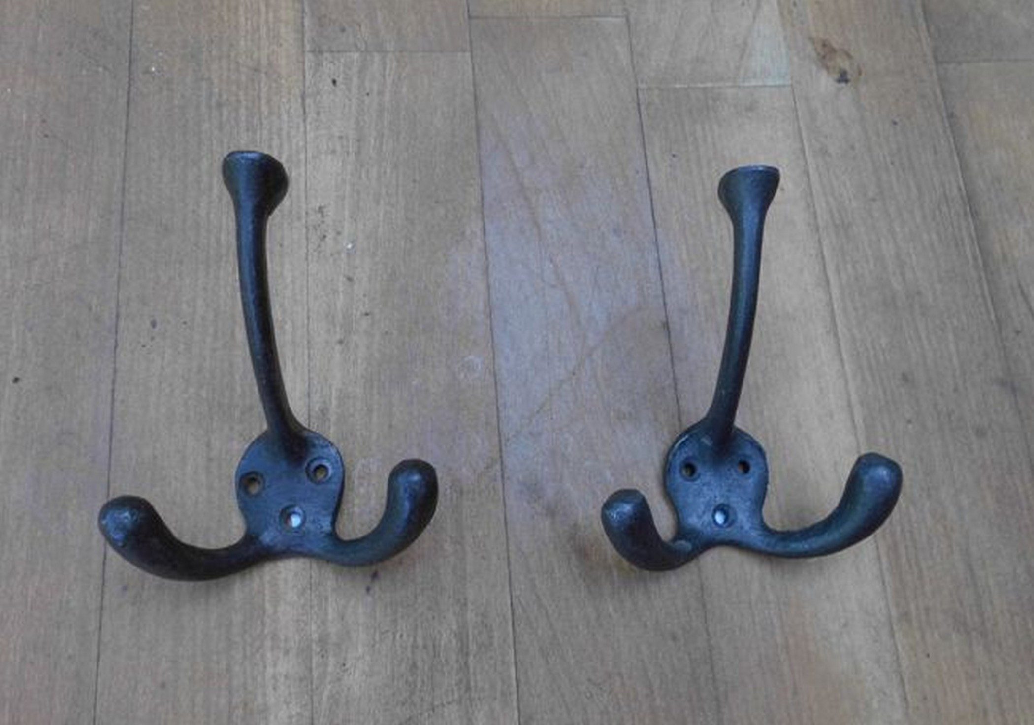 Deko-Impression Wandhaken 2 Stück stabile Dreifachhaken Garderobenhaken Wandhaken geschmiedet, (2-St)