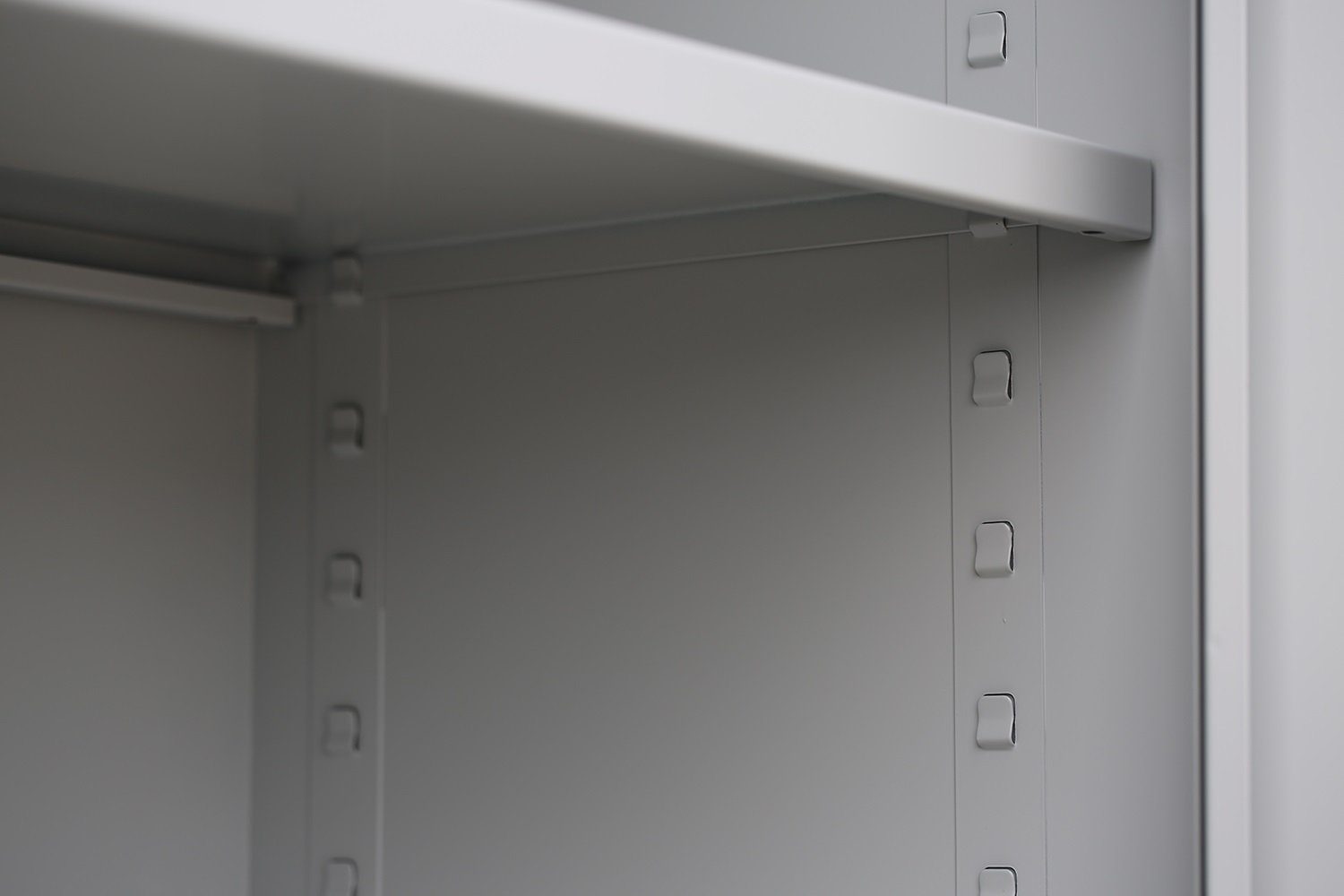 montiert, notwendig Aktenschrank Büroschrank Metallschrank Mehrzweckschrank (1-St) 120x80x38cm abschließbar Steelboxx Komplett Montage rot | Lichtgrau keine