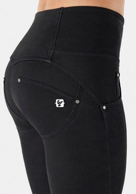 Freddy Jeggings WRUPSNUG SUPERSKINNY mit Lifting & Shaping Effekt