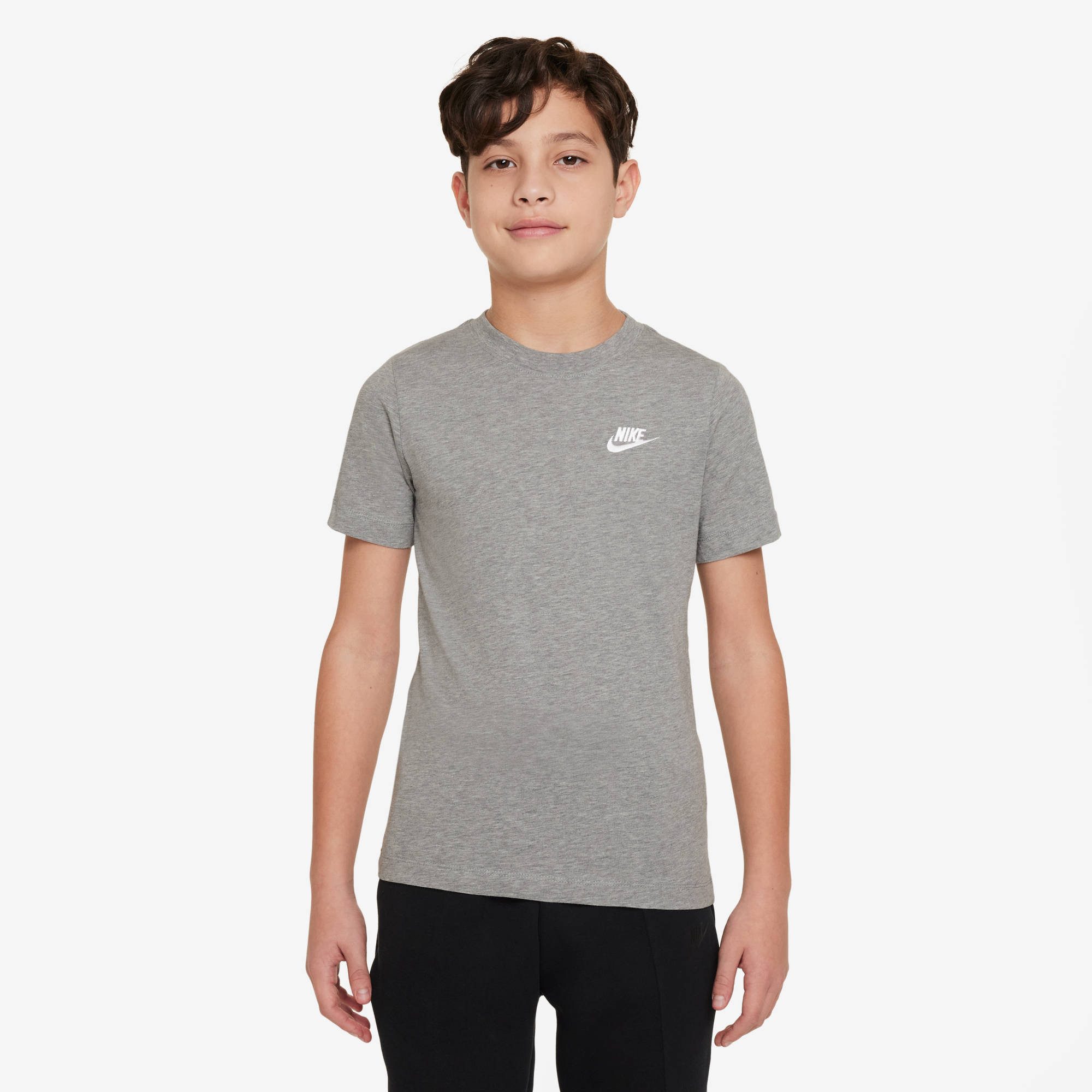 Nike Sportswear T-Shirt K NSW TEE EMB FUTURA LBR Für Kinder und Jugendliche