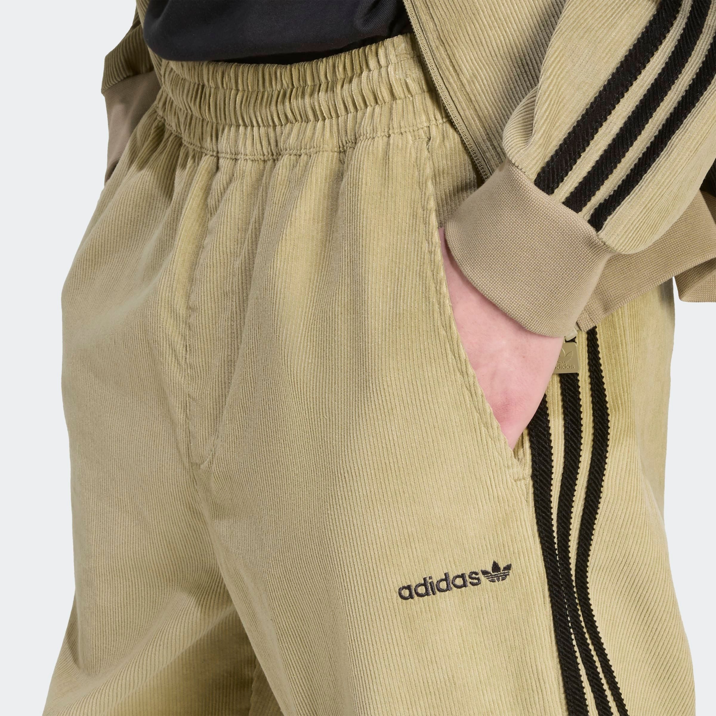 adidas Originals Sporthose AUS CORD sportlicher Stil, für Freizeit und Sport, aus 100 % Baumwolle