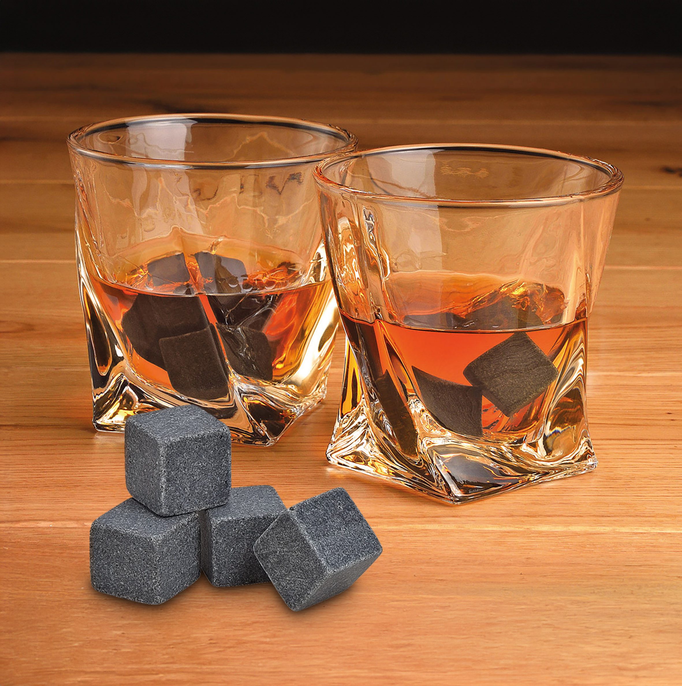 Woma Whiskyglas Whisky Glas Geschenk Set aus Kristallglas - 7-teilig, Kristallglas / Basalt, 2er Trinkglas Set mit 4x Basalt Kühlsteinen und Samtbeutel – Bild 4 von 5