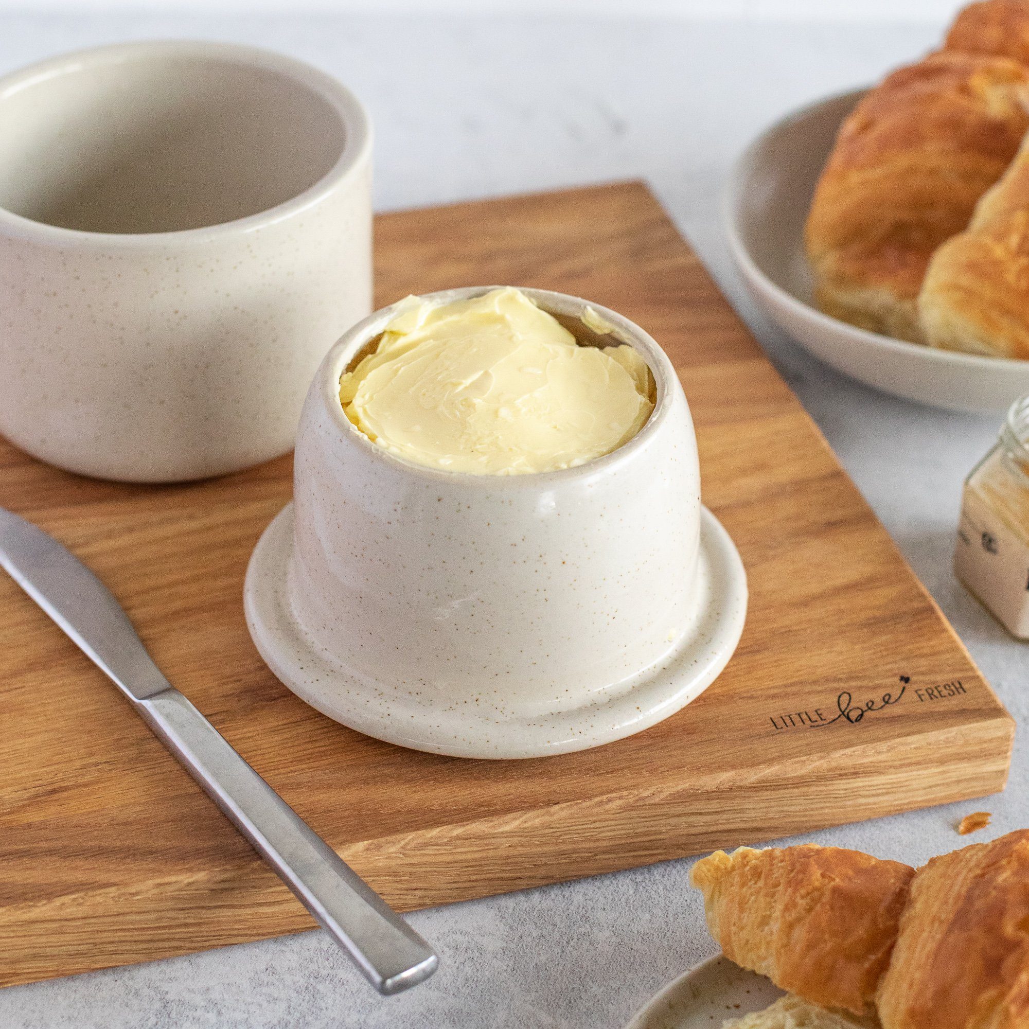 little bee fresh Butterdose Französische Butterdose aus Keramik, Keramik, (1x Butterdose), hochwertiges Steingut aus Deutschland