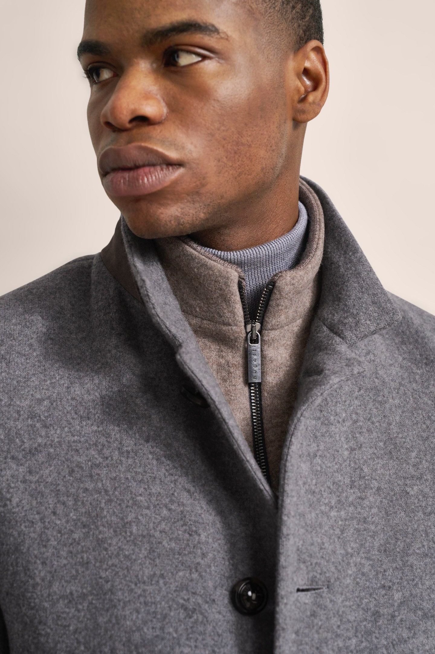 bugatti Kurzmantel aus einer Kaschmir-Wollqualität