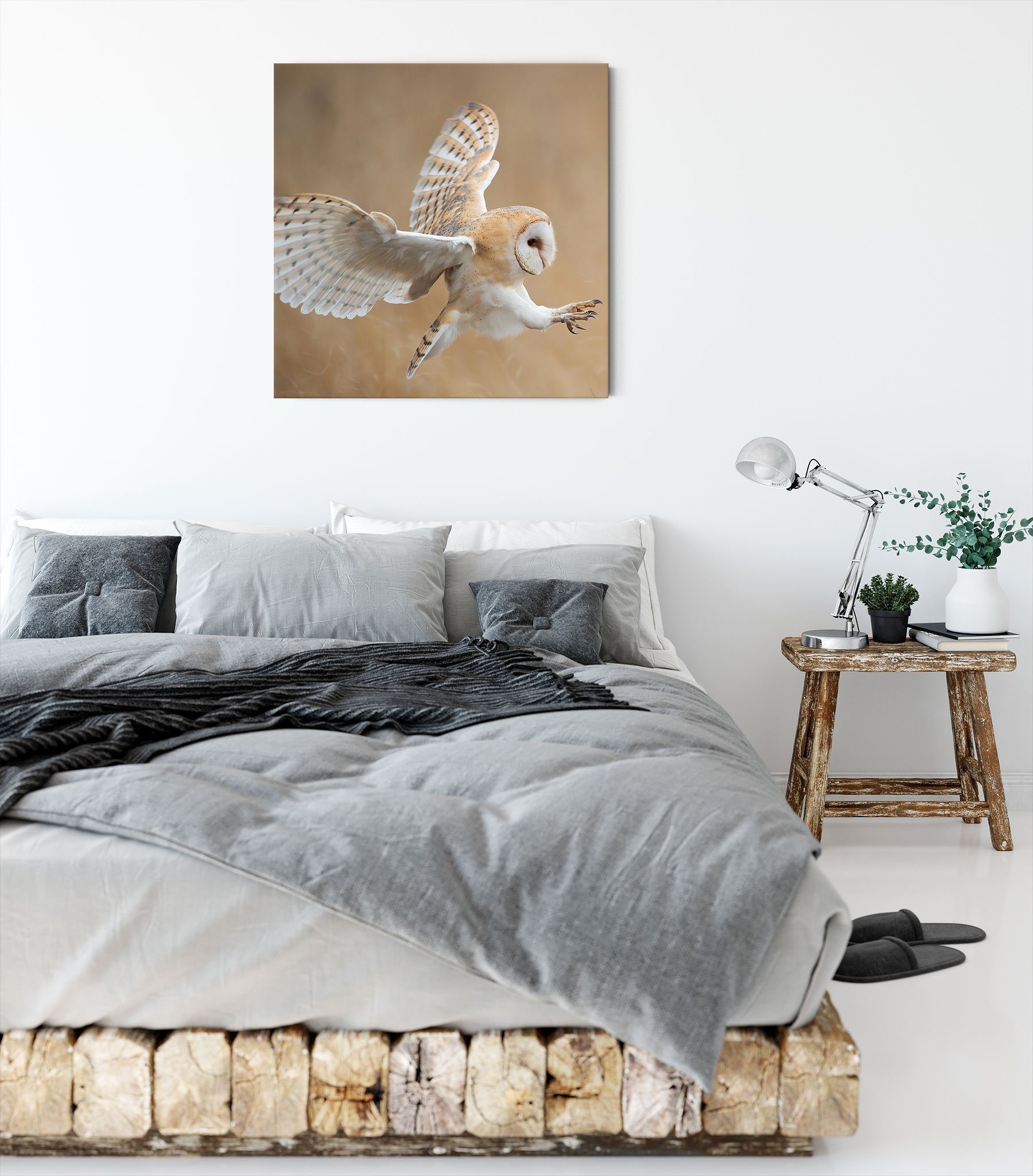 Pixxprint Leinwandbild Fliegende Weiße Eule bei der Jagd, Fliegende Weiße Eule bei der Jagd (1 St), Leinwandbild fertig bespannt, inkl. Zackenaufhänger