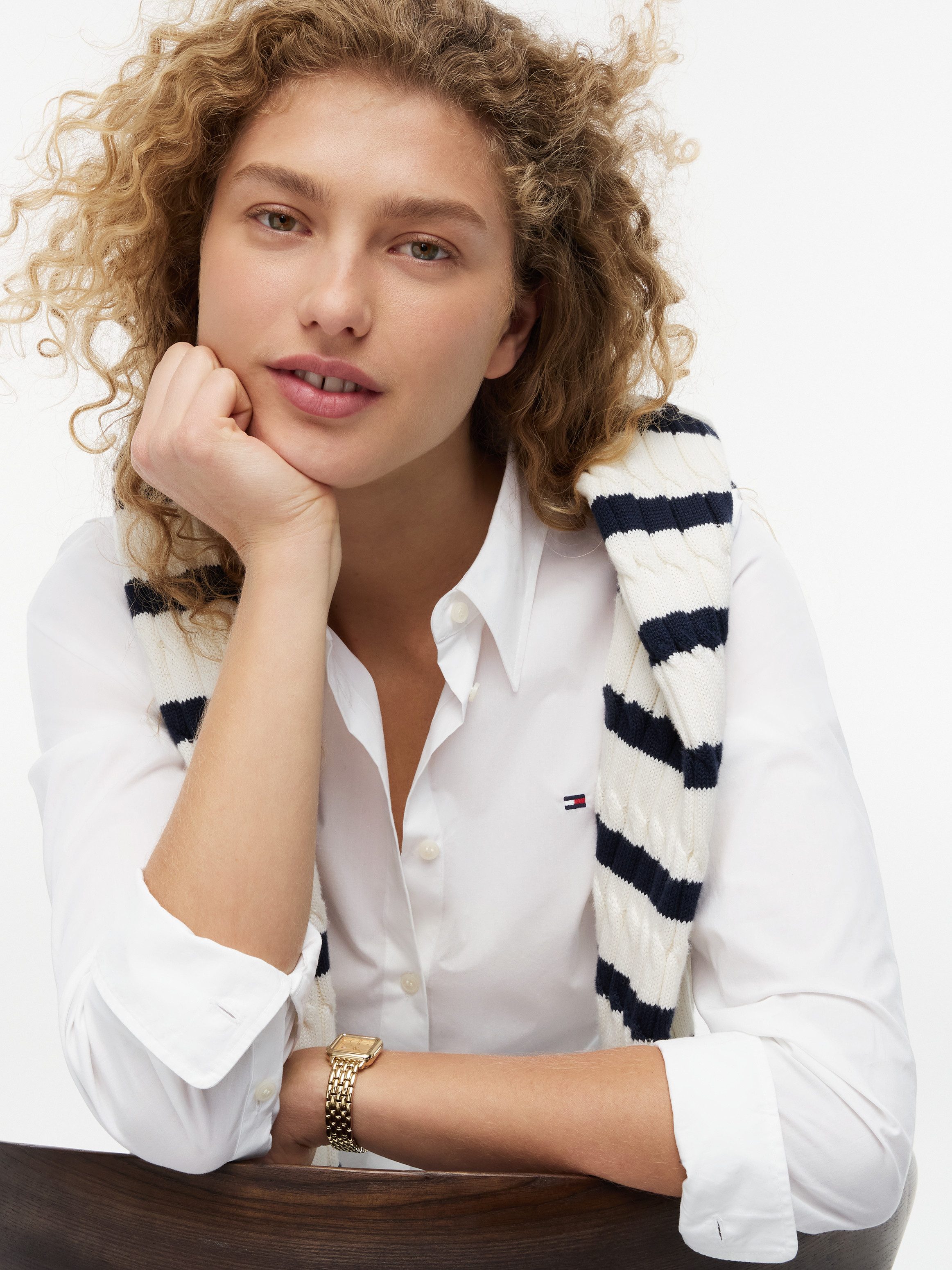 Tommy Hilfiger Hemdbluse STRETCH REGULAR LS SHIRT mit gesticktem Tommy Hilfiger Logo, Regular Fit