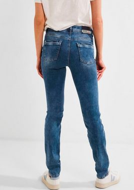 Cecil Slim-fit-Jeans mit Logobadge