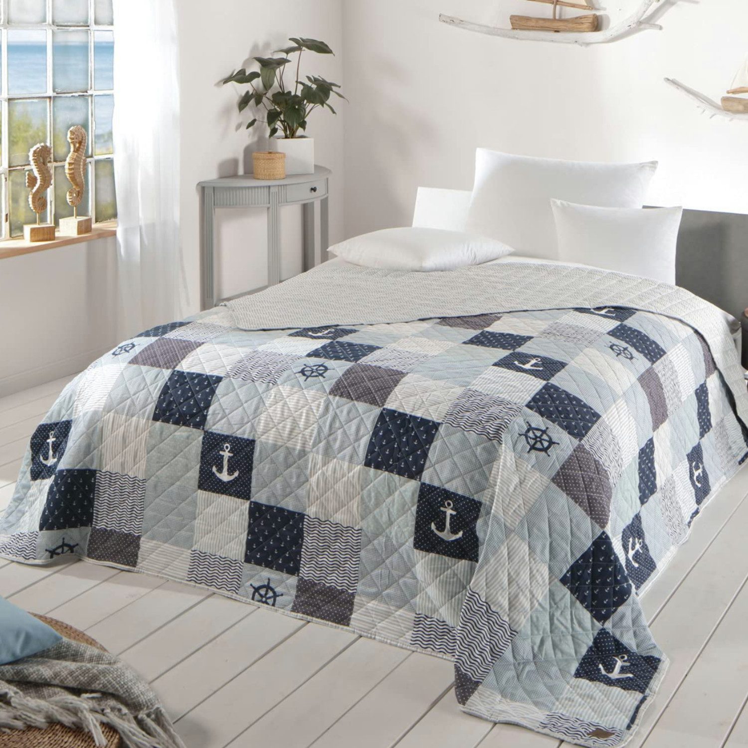 Delindo Lifestyle Bettüberwurf Tagesdecke Patchwork, mit blau maritimen Mot günstig online kaufen