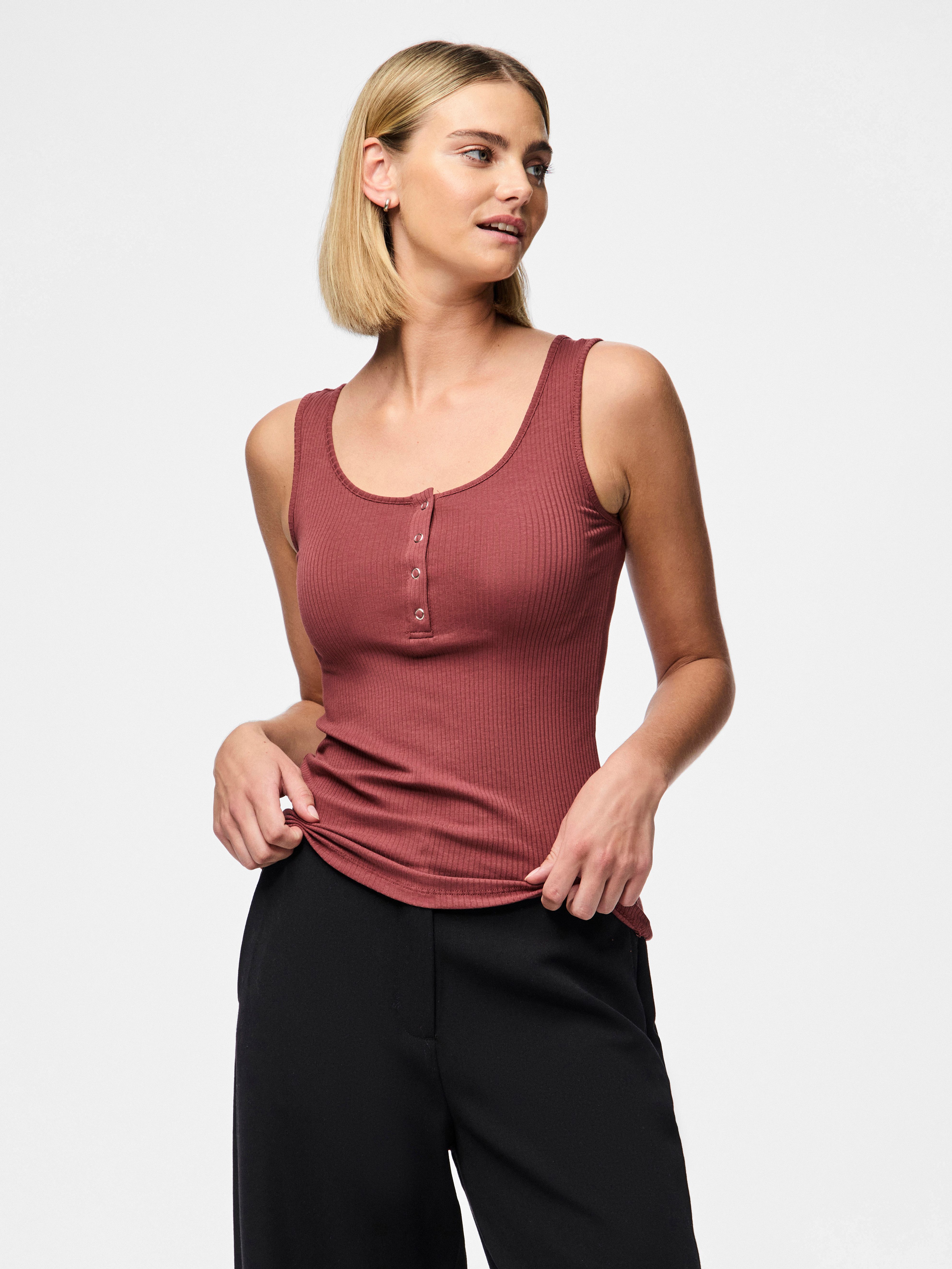 pieces Tanktop PCKITTE TANK TOP NOOS BC